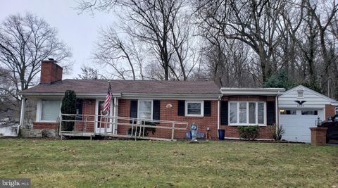 2584 SPRING VALLEY ROAD LANCASTER PA 17601
