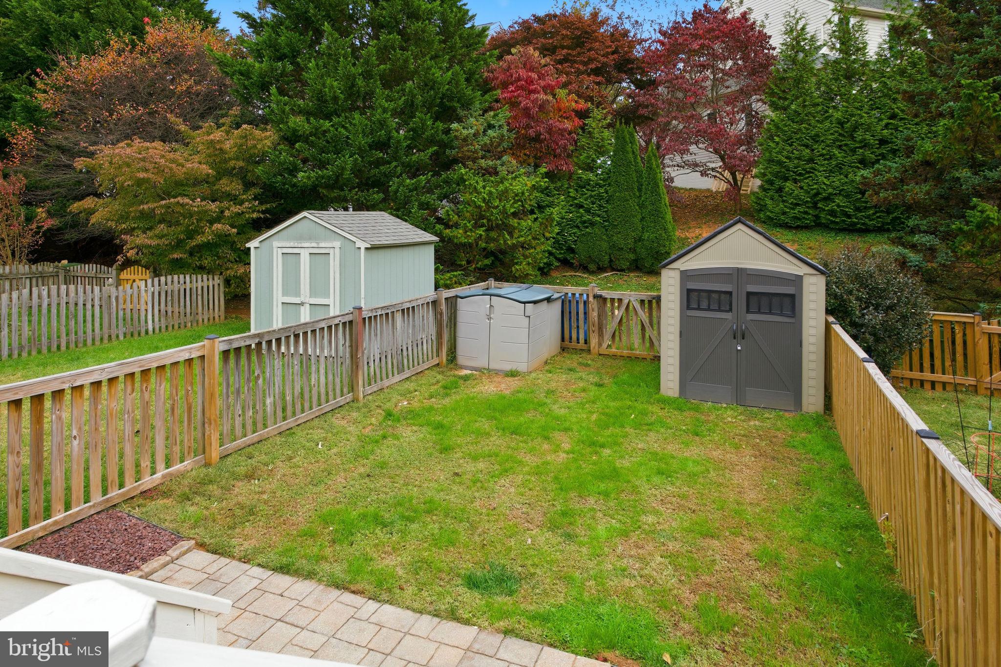 IRWINS CHOICE - Residential Lease