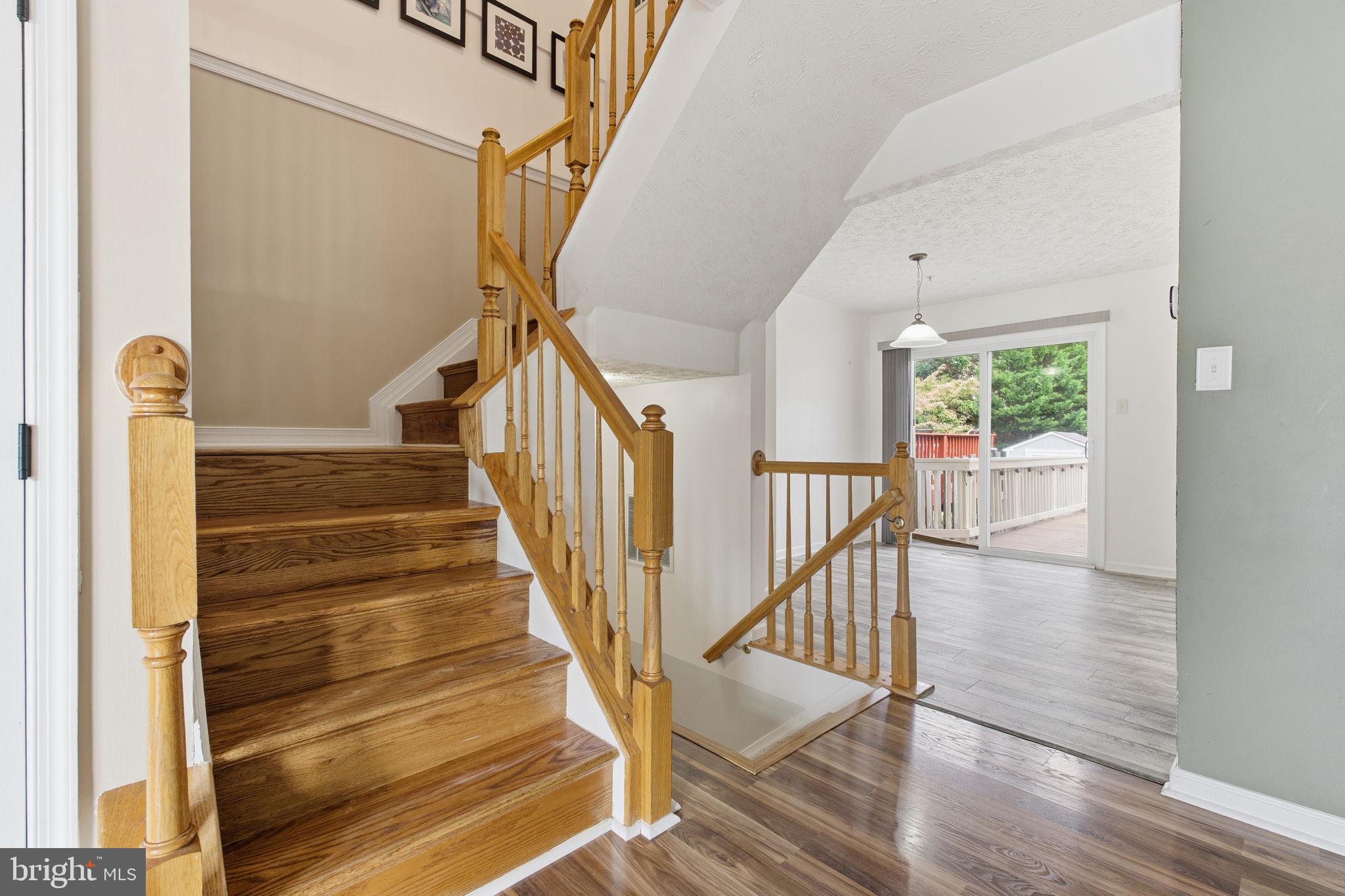 IRWINS CHOICE - Residential Lease