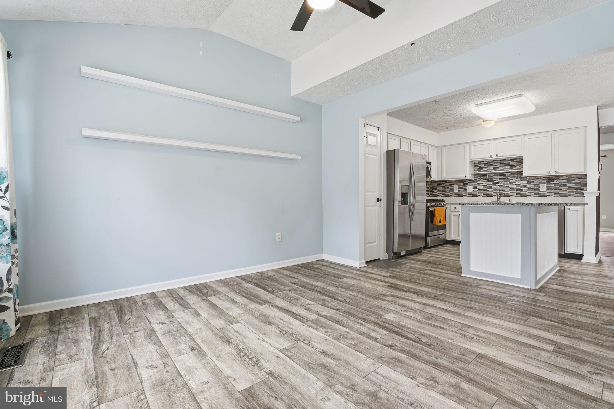 IRWINS CHOICE - Residential Lease