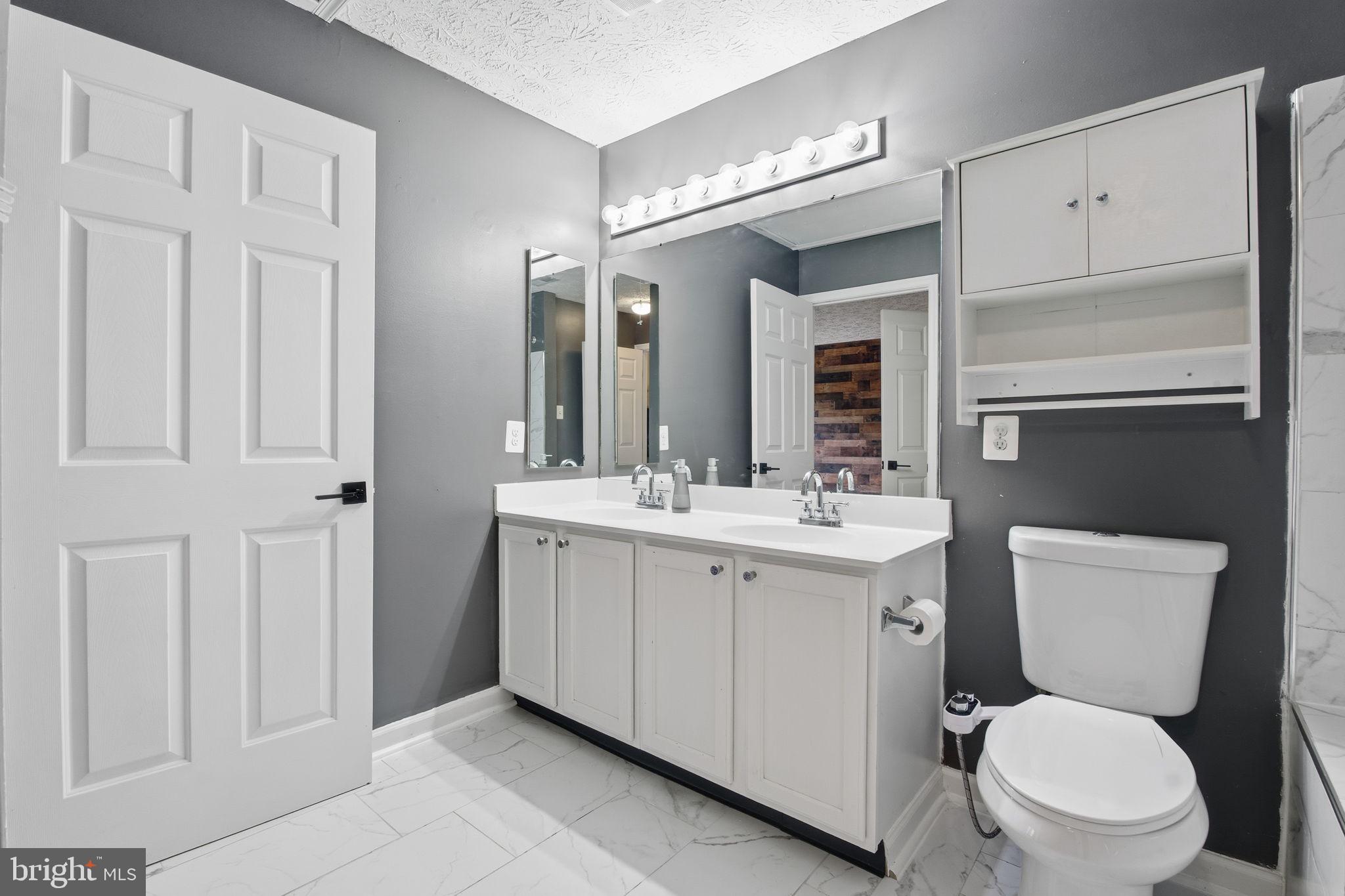 IRWINS CHOICE - Residential Lease