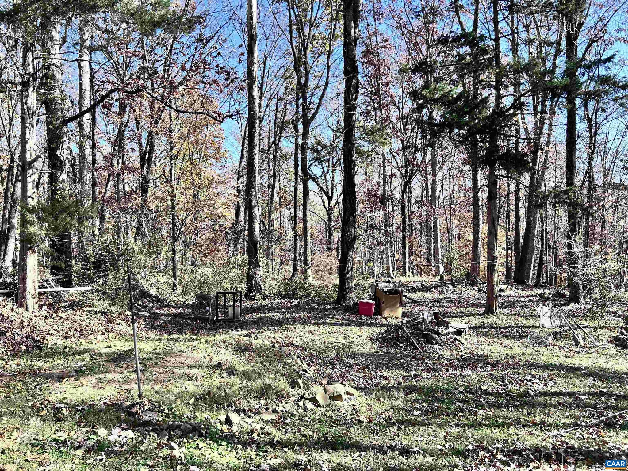 DUDLEY MOUNTAIN - Residential
