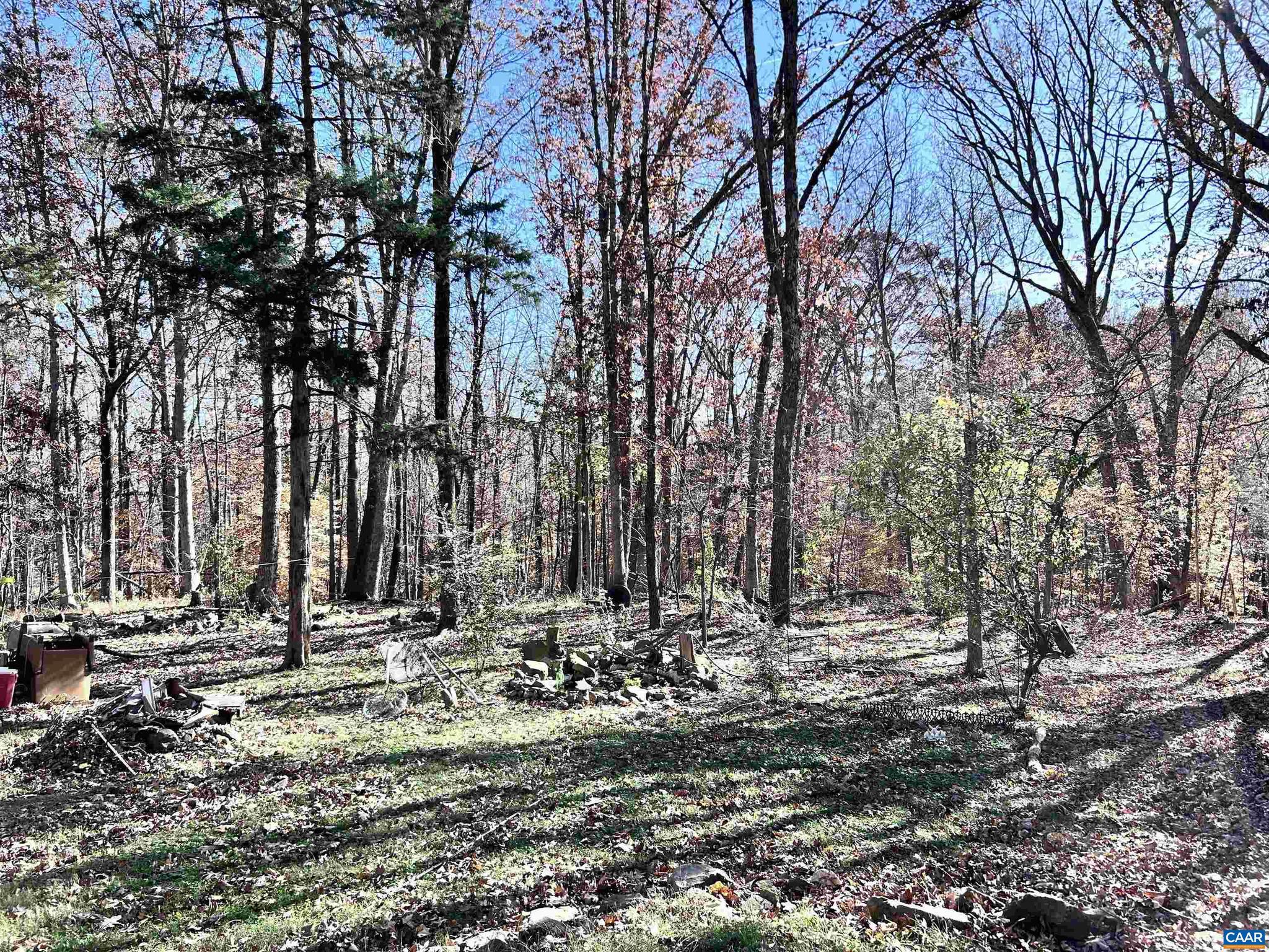 DUDLEY MOUNTAIN - Residential