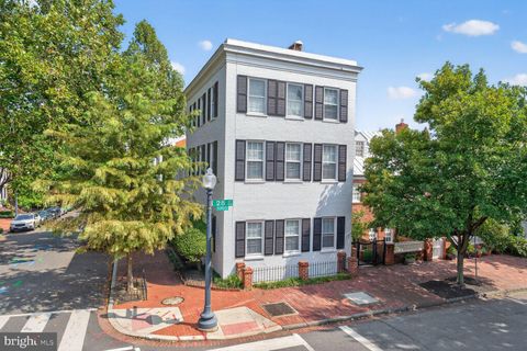 1363 28TH STREET NW WASHINGTON DC 20007