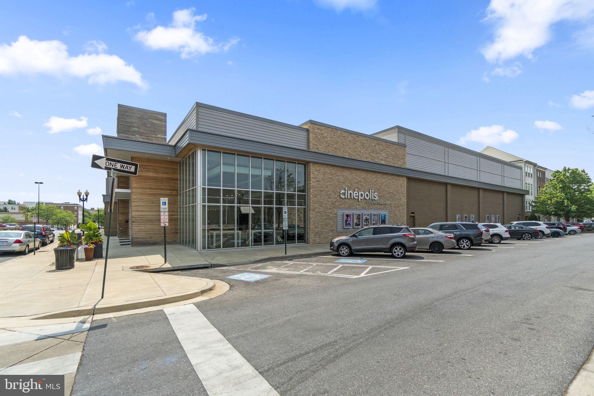 KENTLANDS - Residential