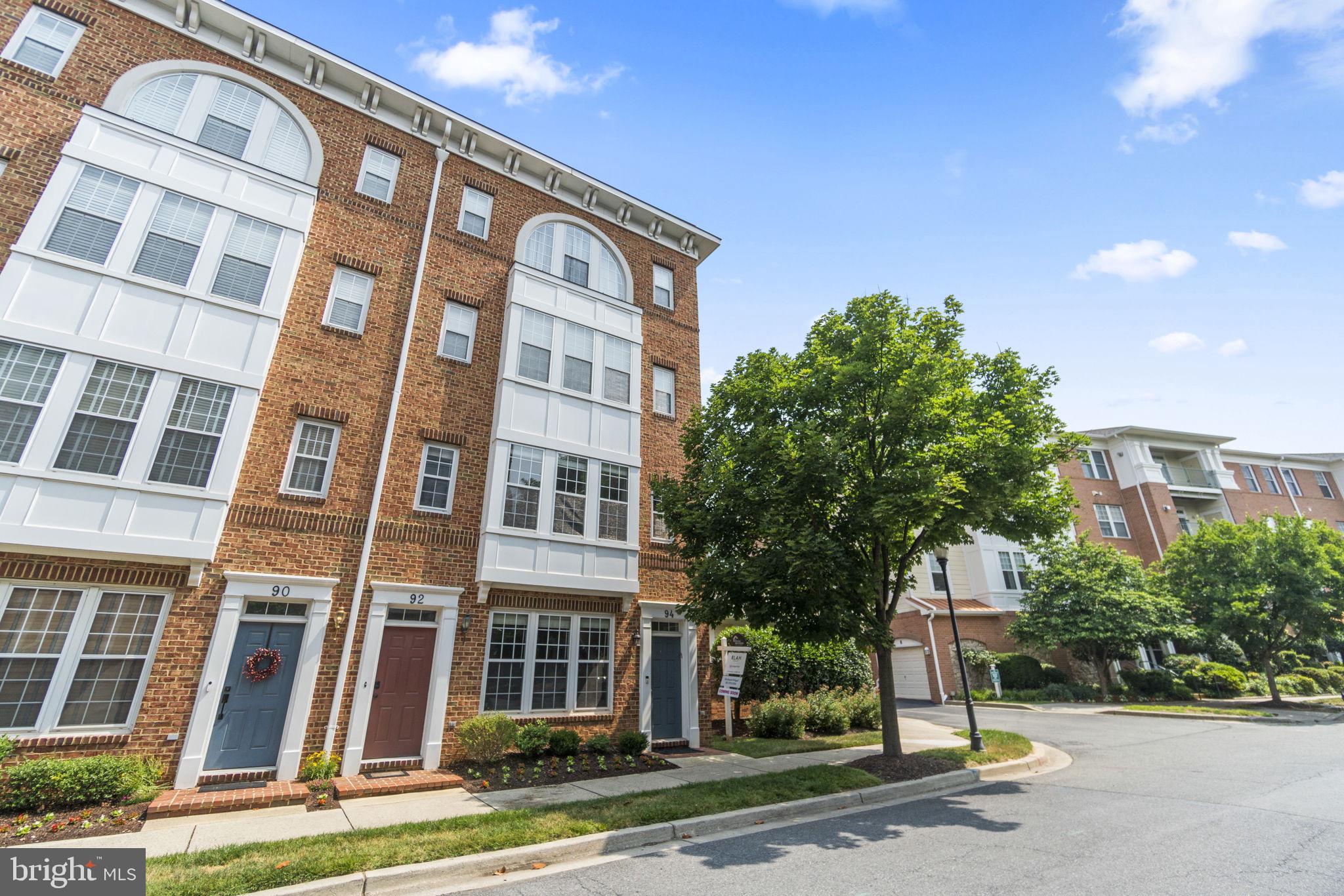 KENTLANDS - Residential