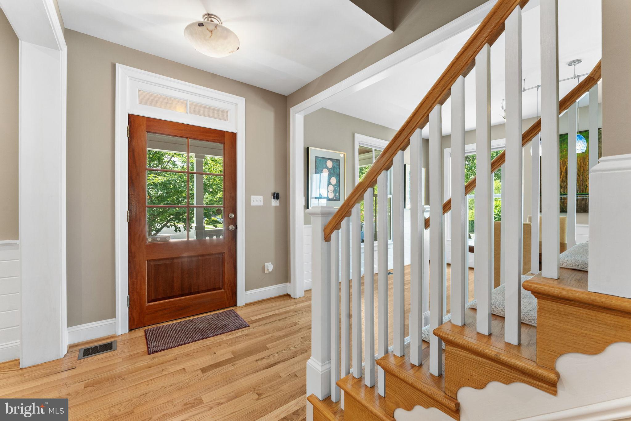 KINGCREST - Residential