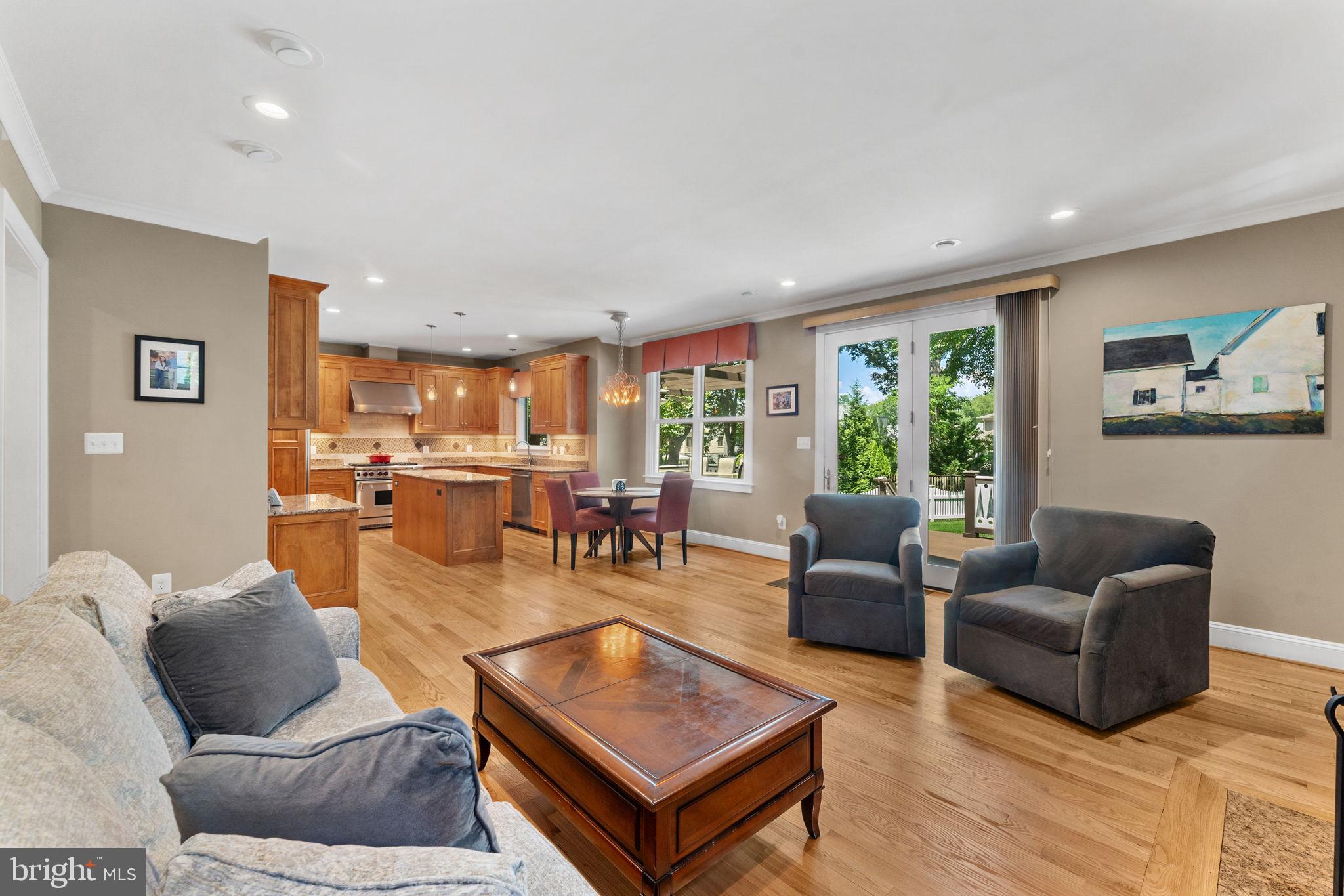 KINGCREST - Residential