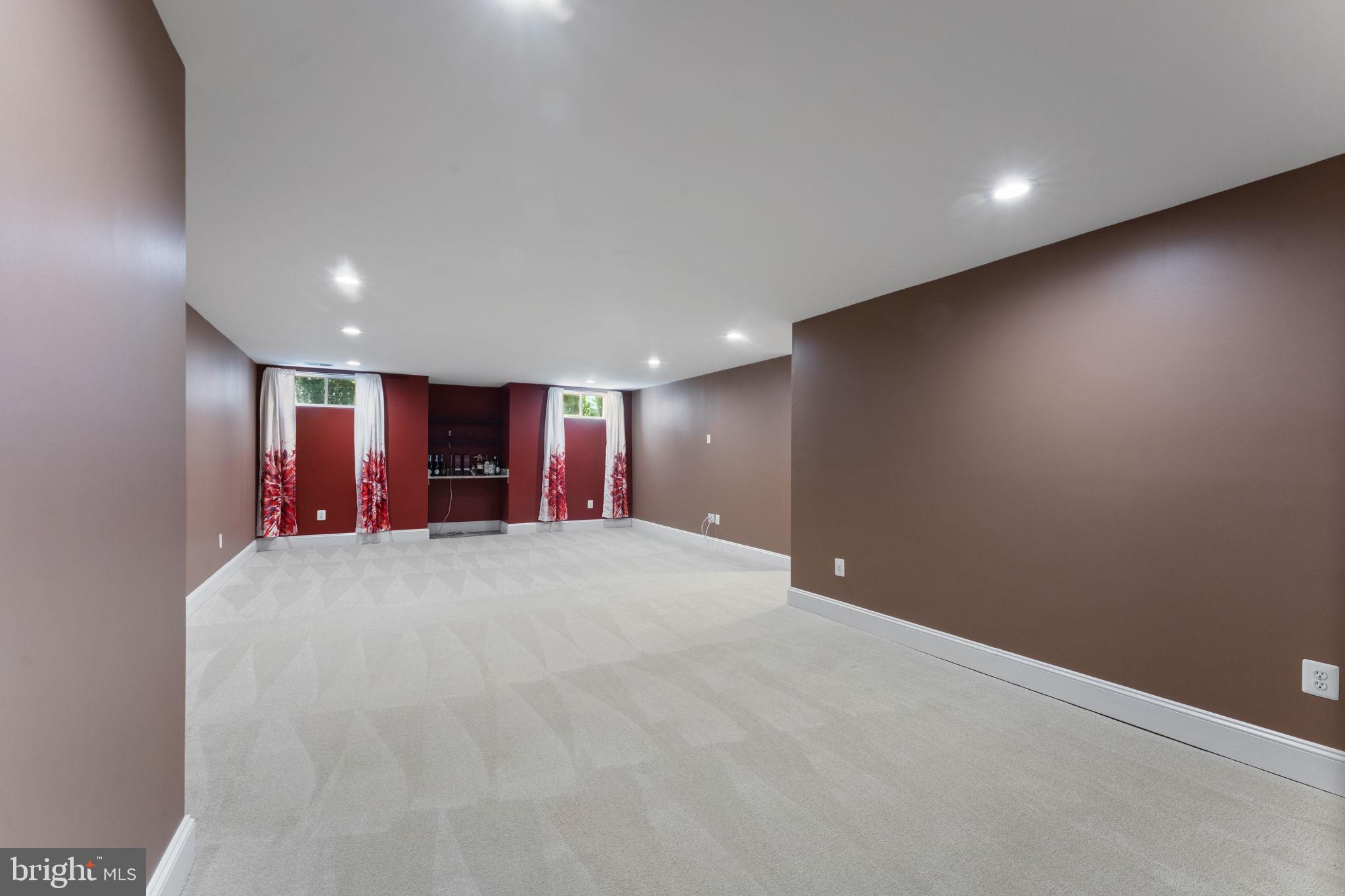 KINGCREST - Residential