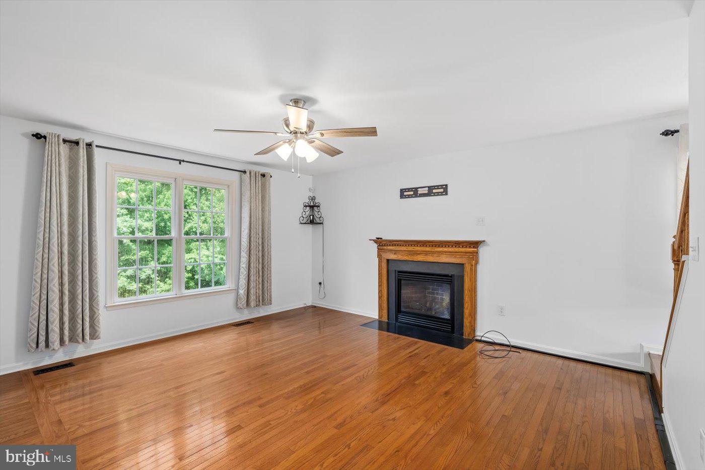 STAFFORD LAKES VILLAGE - Residential