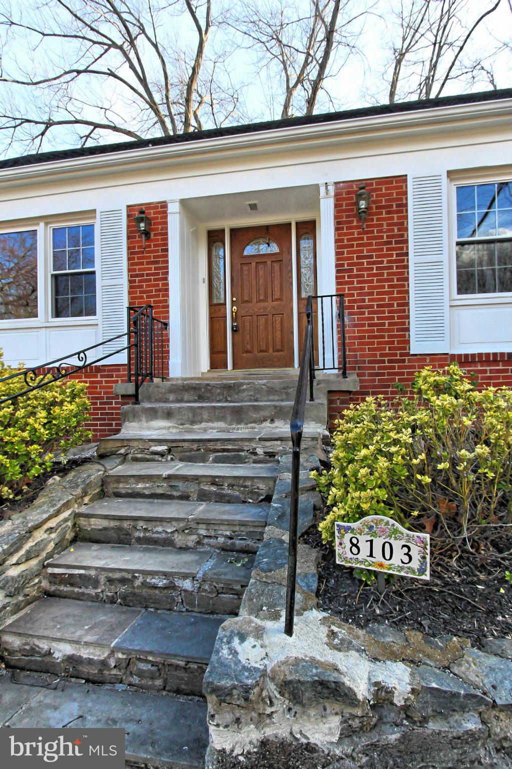 CAMELOT - Residential