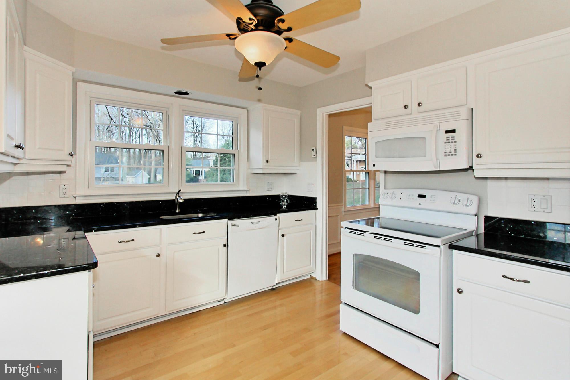 CAMELOT - Residential