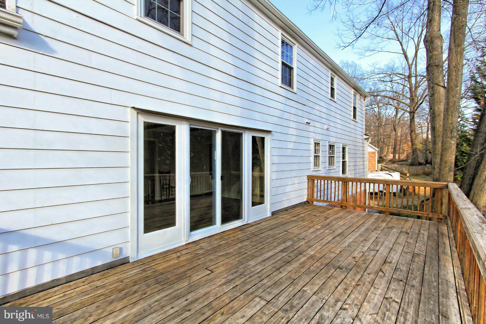 CAMELOT - Residential