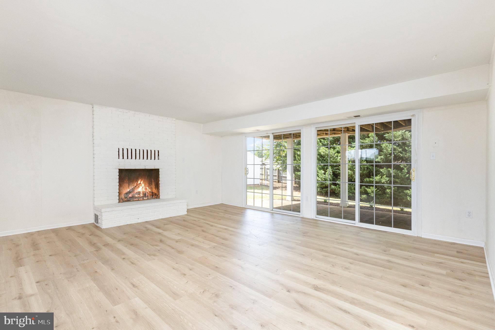 GYPSUM HILL - Residential