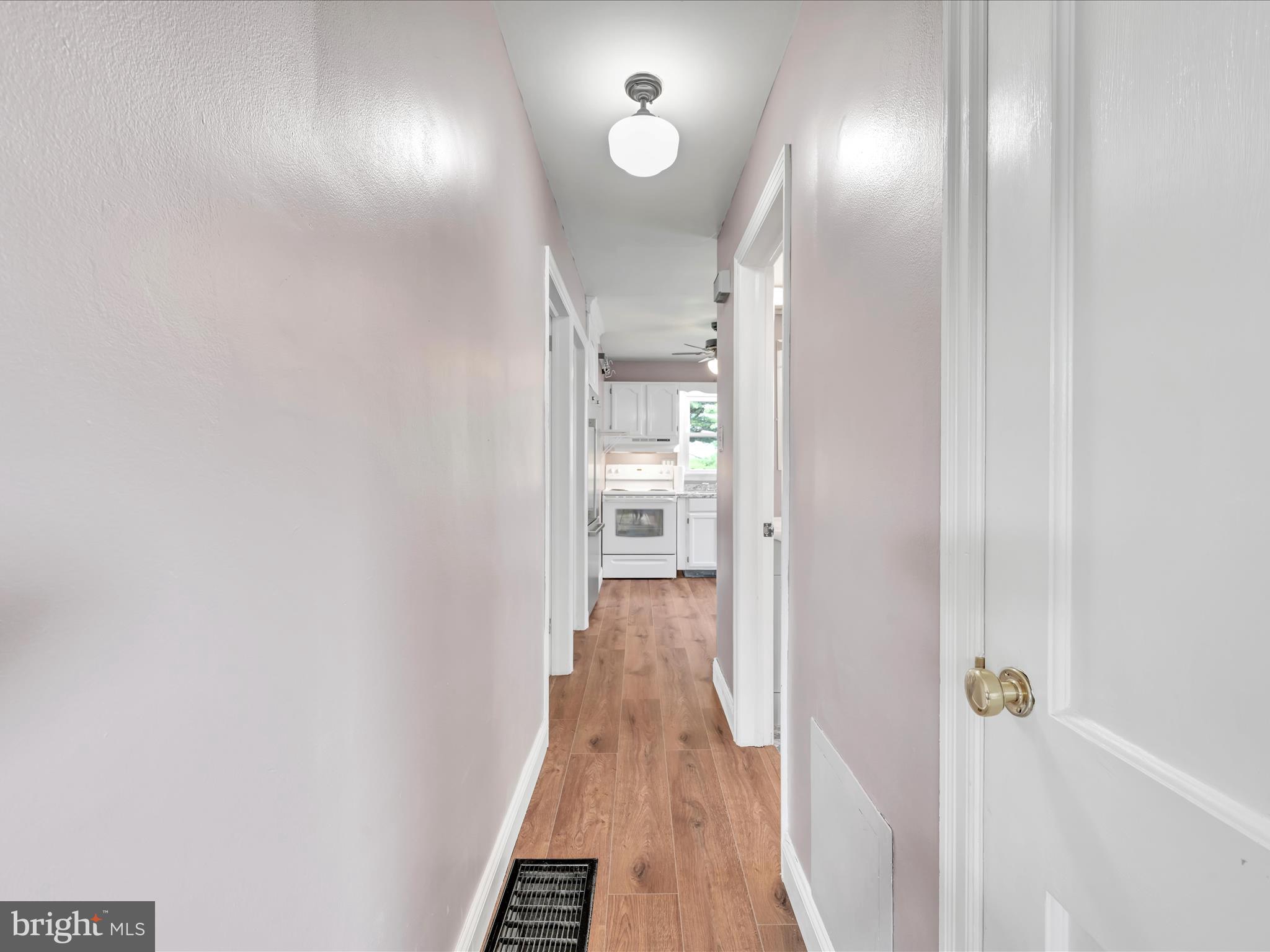 GLEN MOORE CIRCLE - Residential