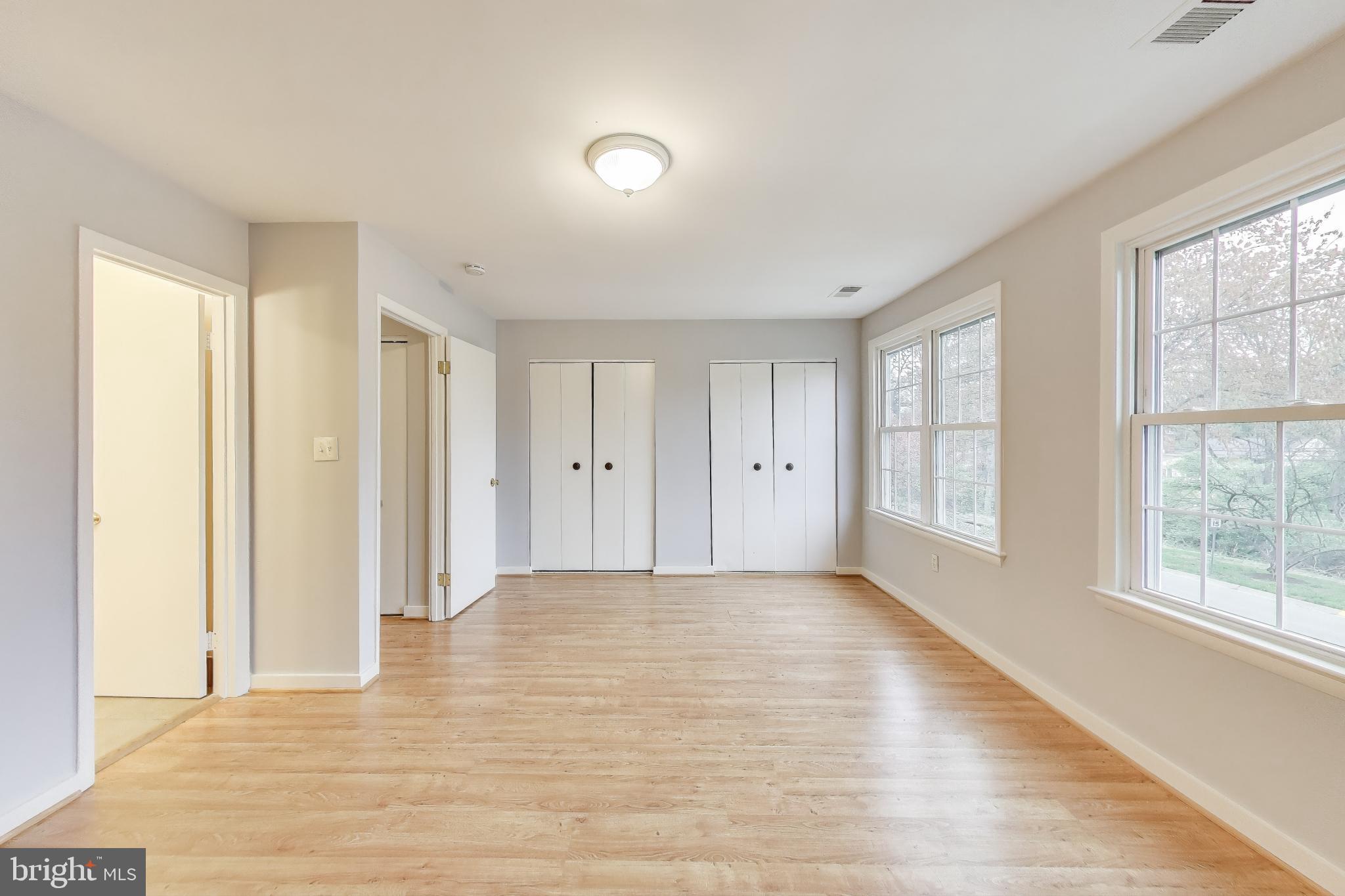 HUNGERFORD - Residential Lease