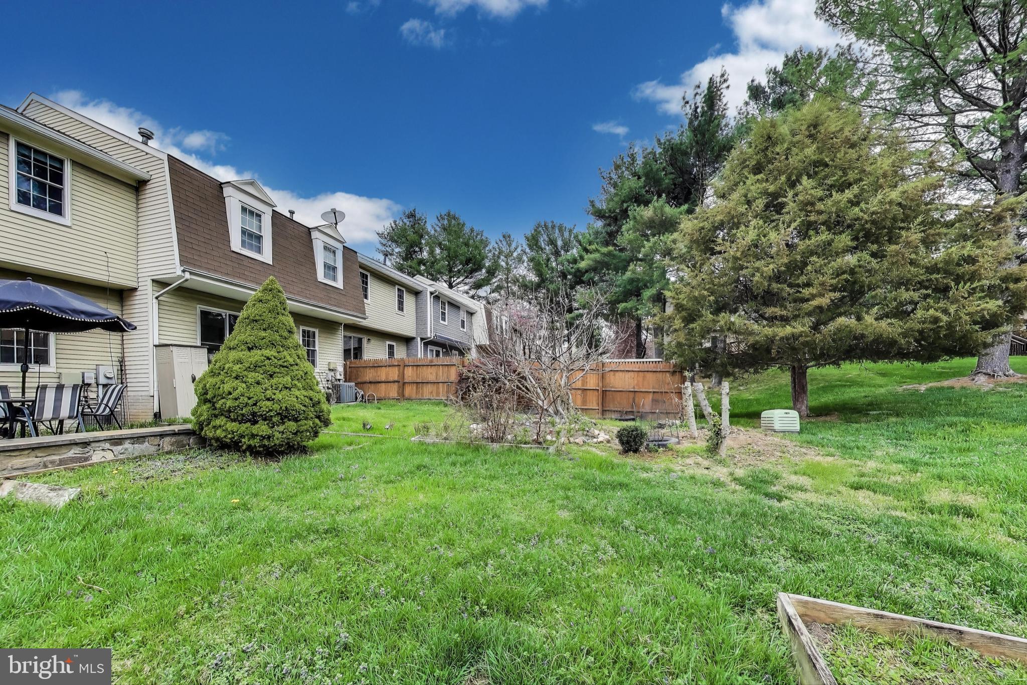 HUNGERFORD - Residential Lease