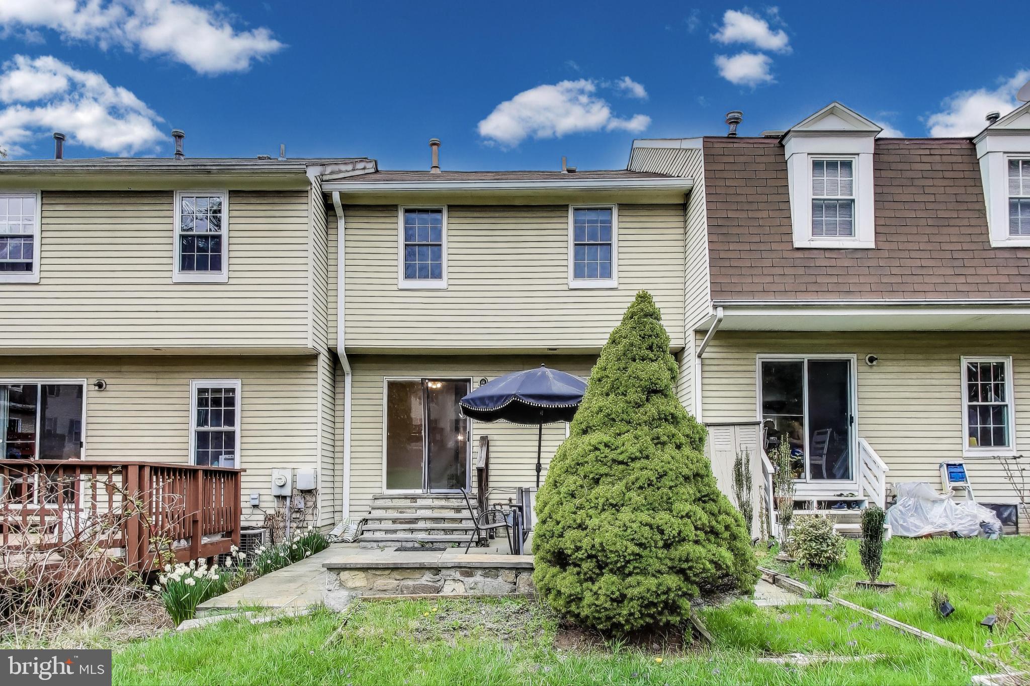 HUNGERFORD - Residential Lease