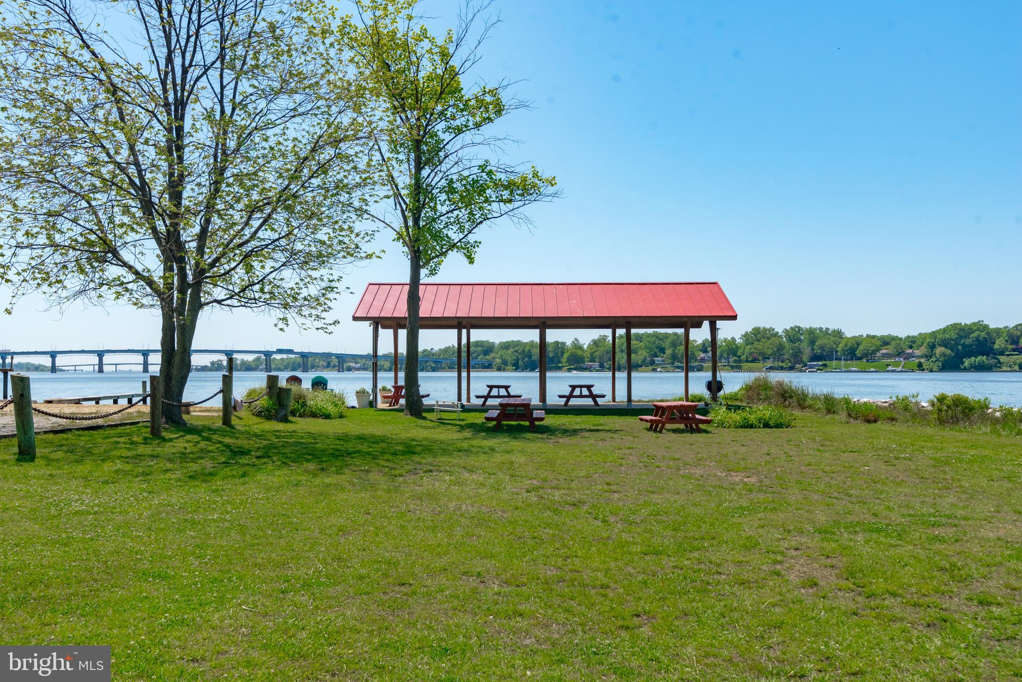 WINCHESTER ON THE SEVERN - Residential