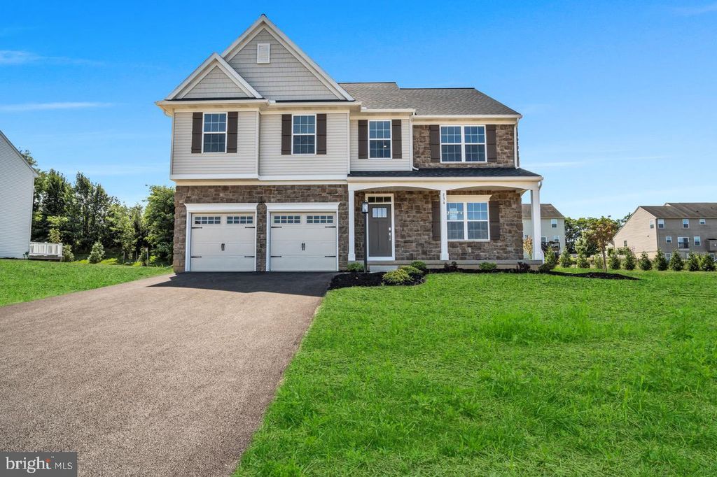 Photo of 234 Forgedale Drive, CARLISLE, PA 17015 (MLS # PACB2041326)