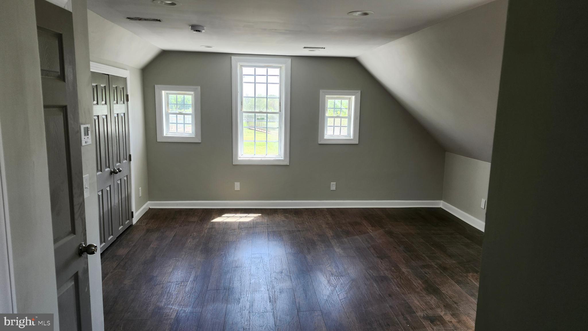 WINDSOR HILLS - Residential