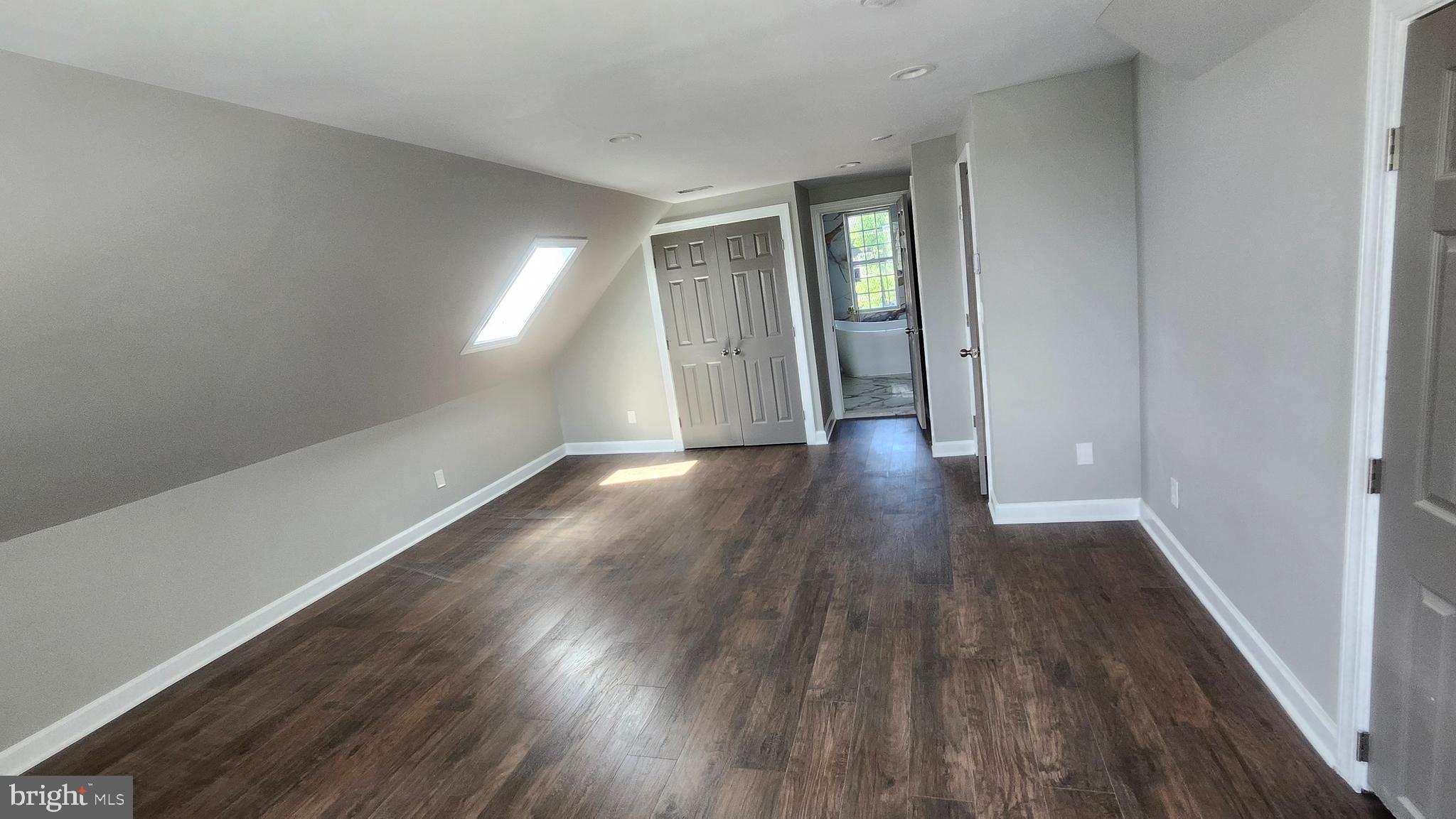 WINDSOR HILLS - Residential