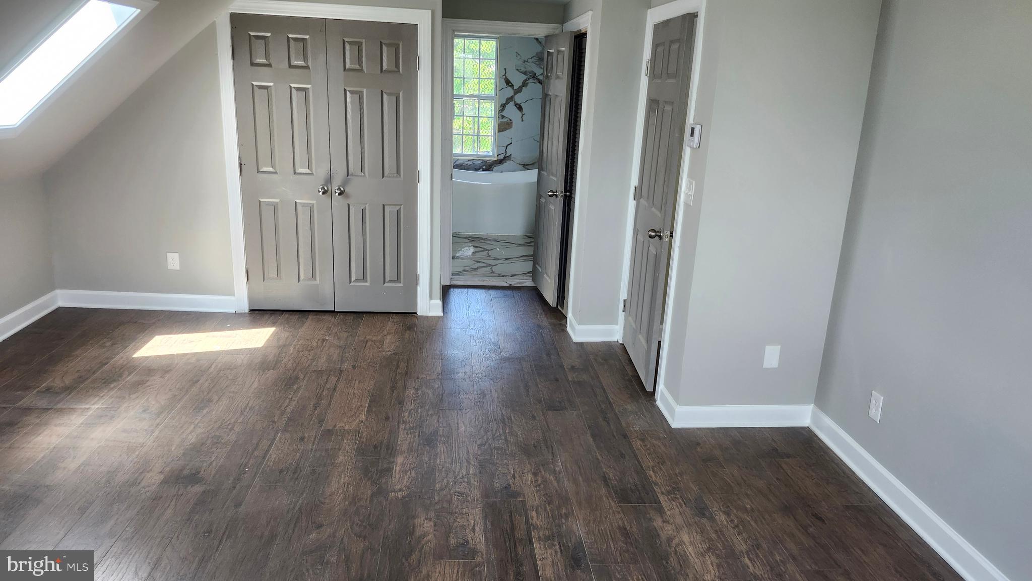 WINDSOR HILLS - Residential