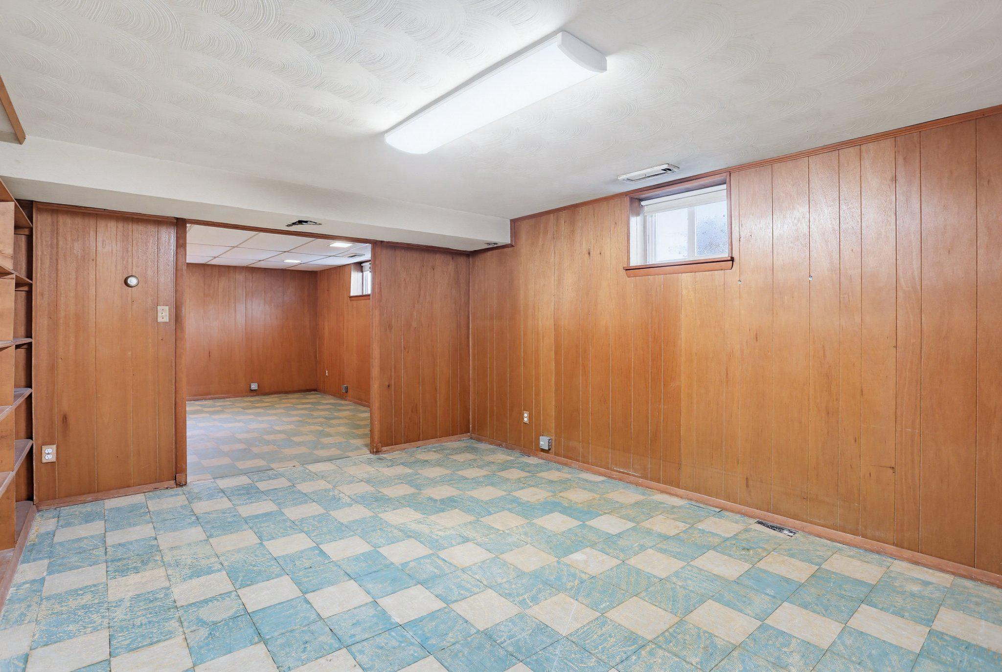 OLD COURT ESTATES - Residential