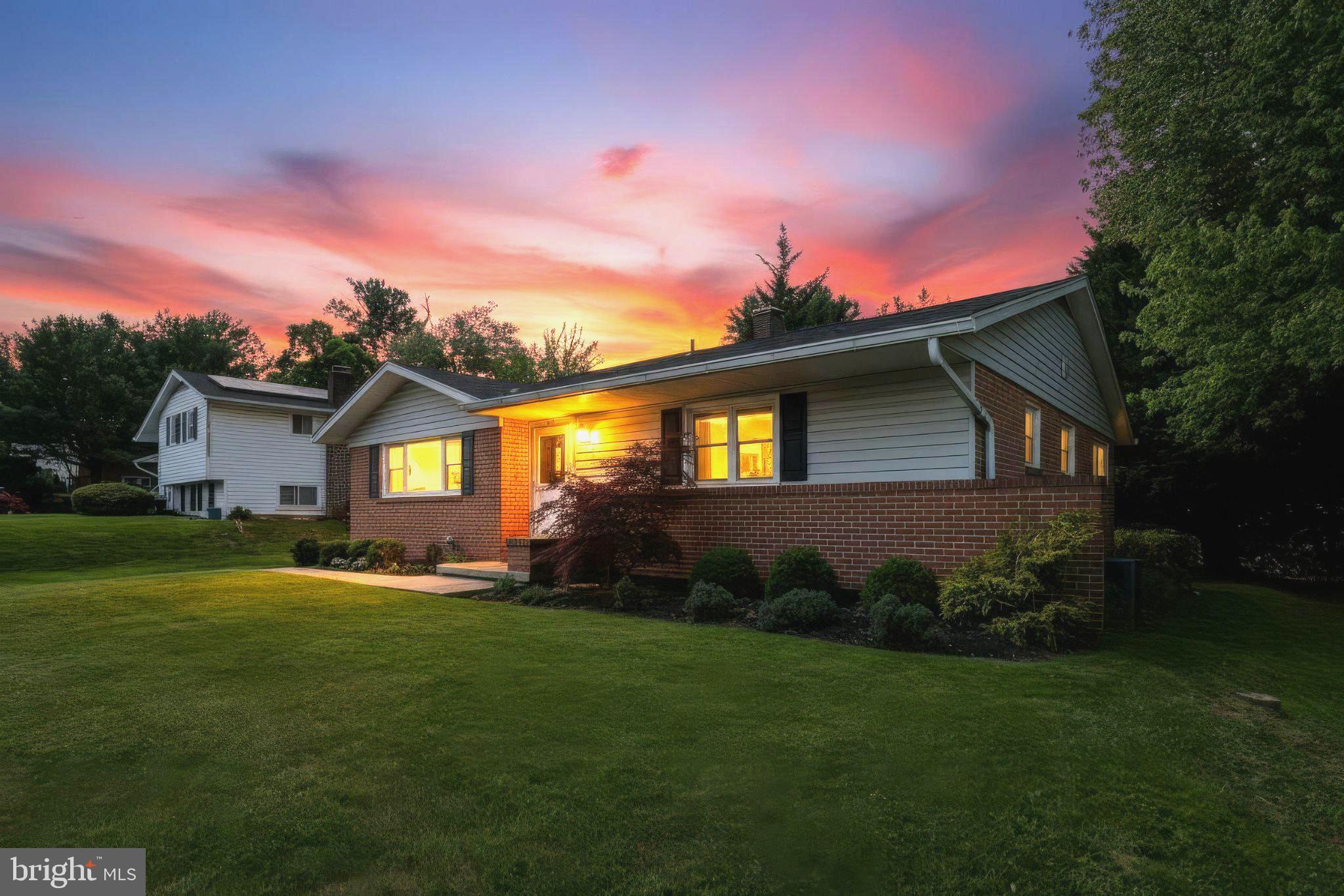 OLD COURT ESTATES - Residential