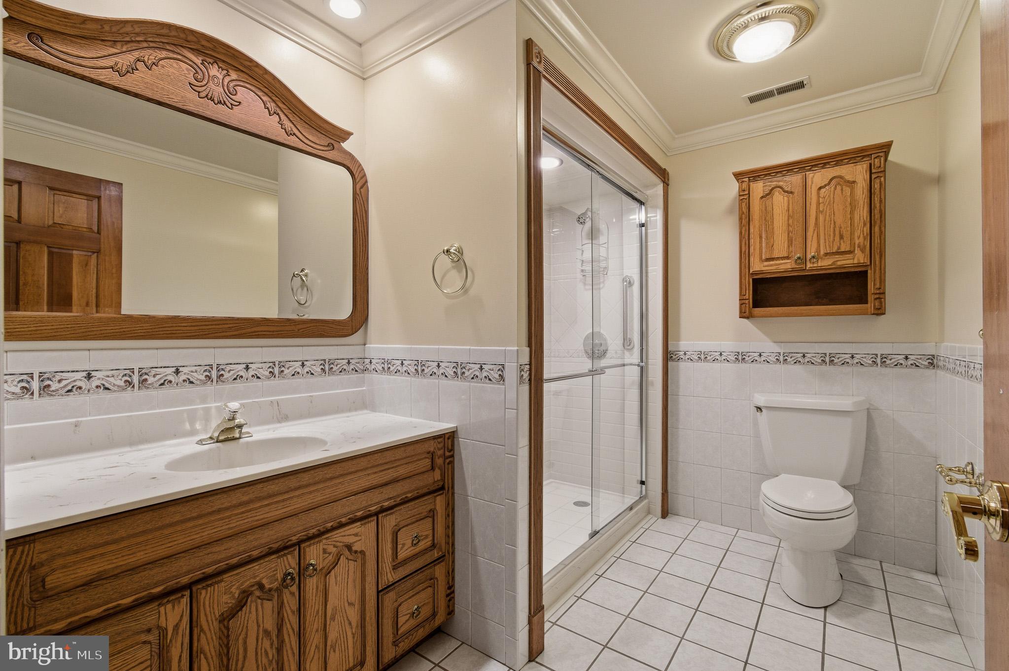 WEST SHORE - Residential