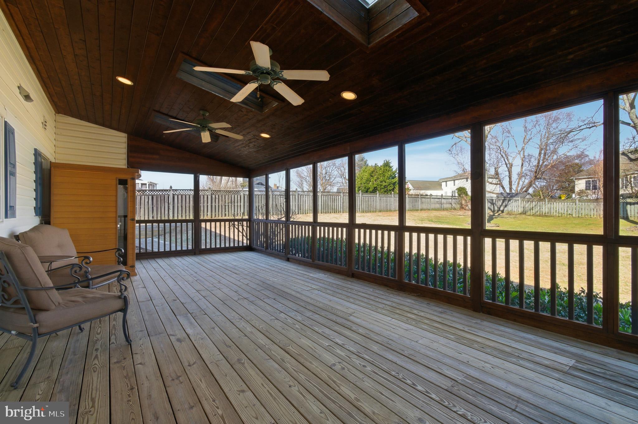 WEST SHORE - Residential