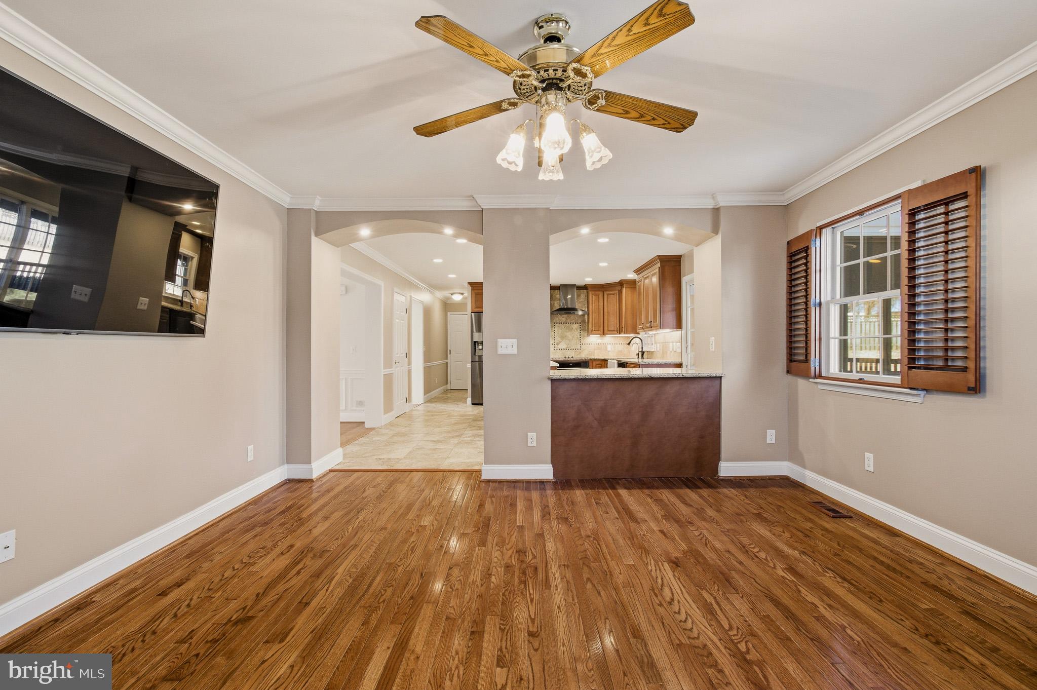 WEST SHORE - Residential