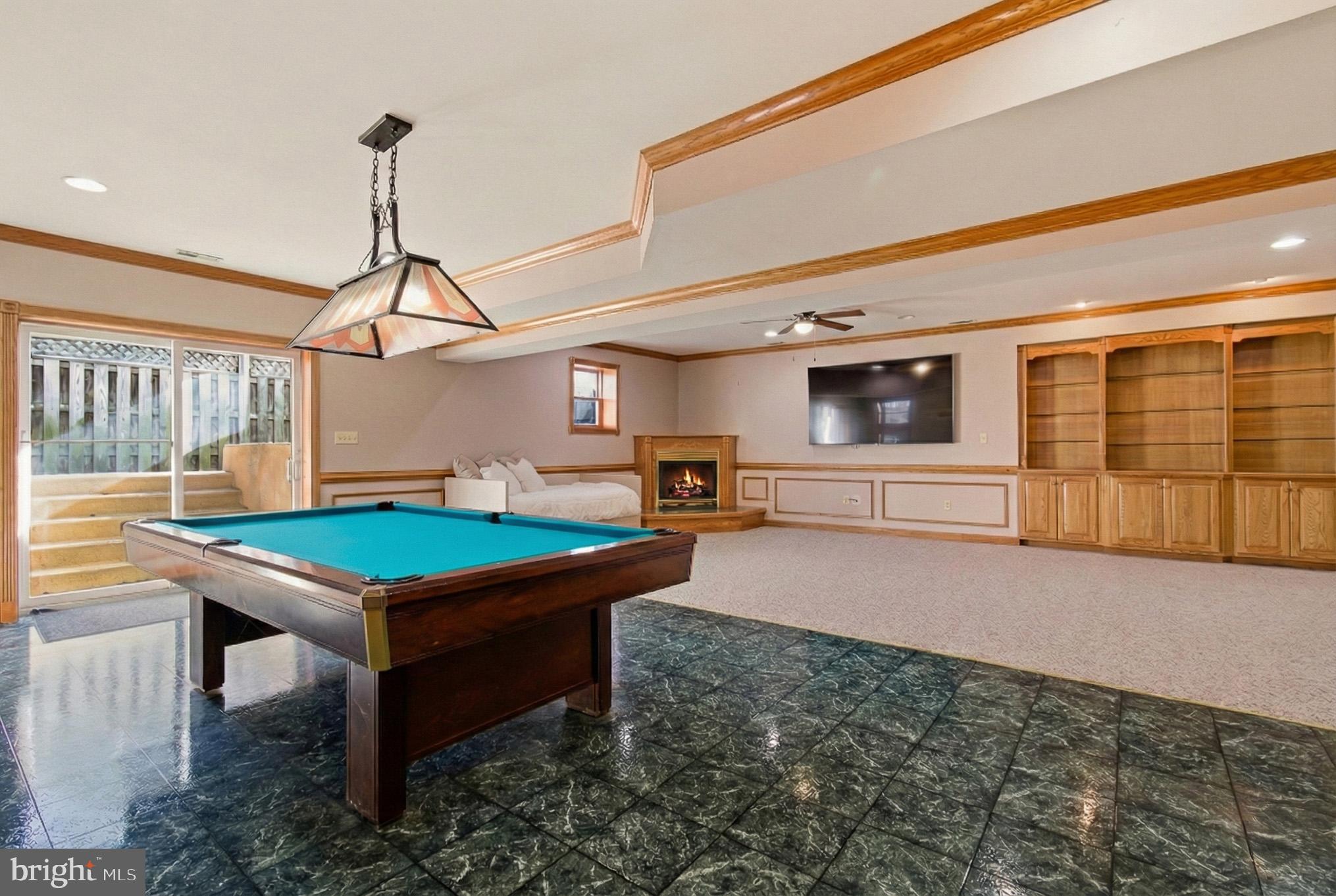 WEST SHORE - Residential