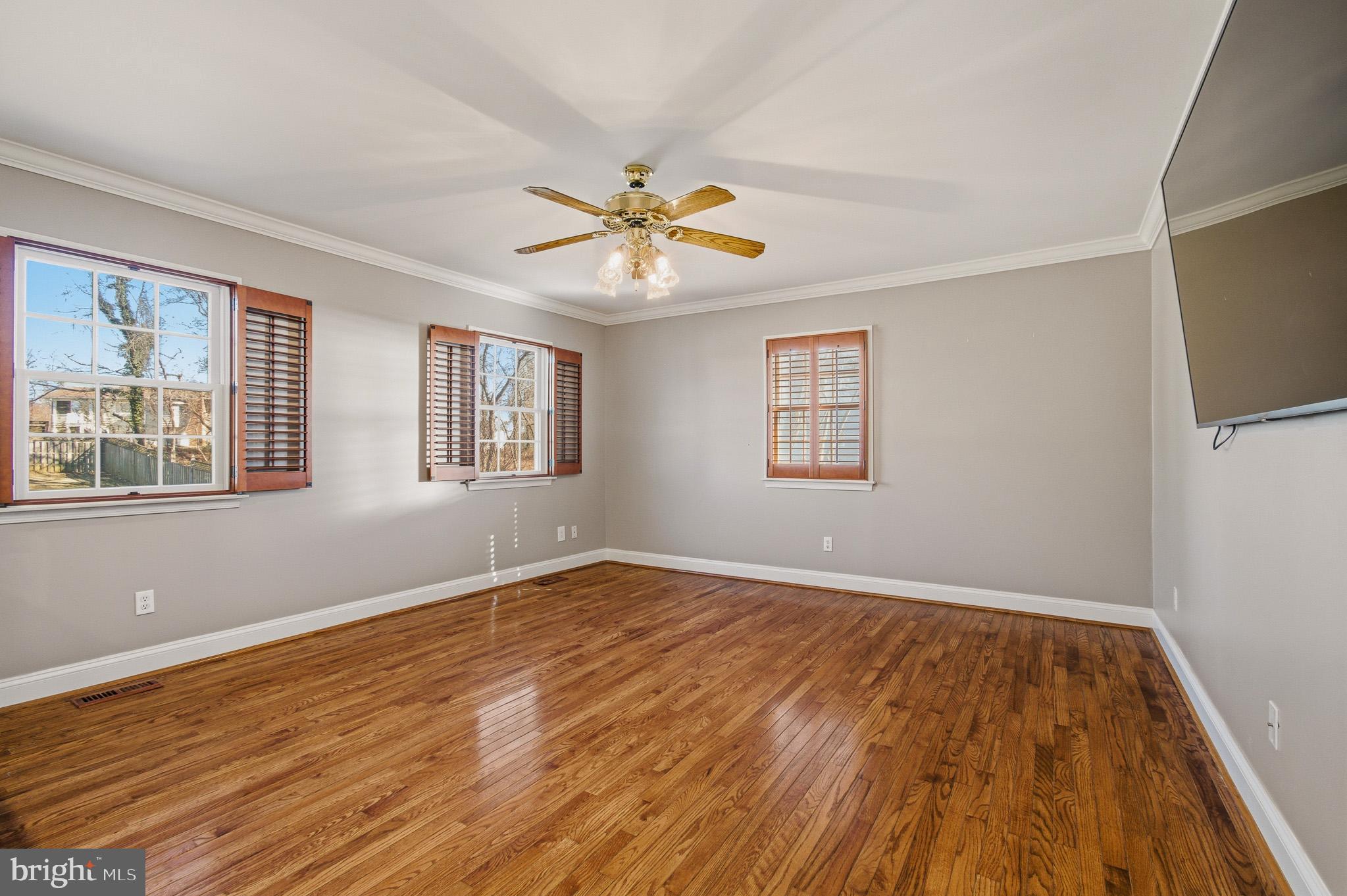 WEST SHORE - Residential