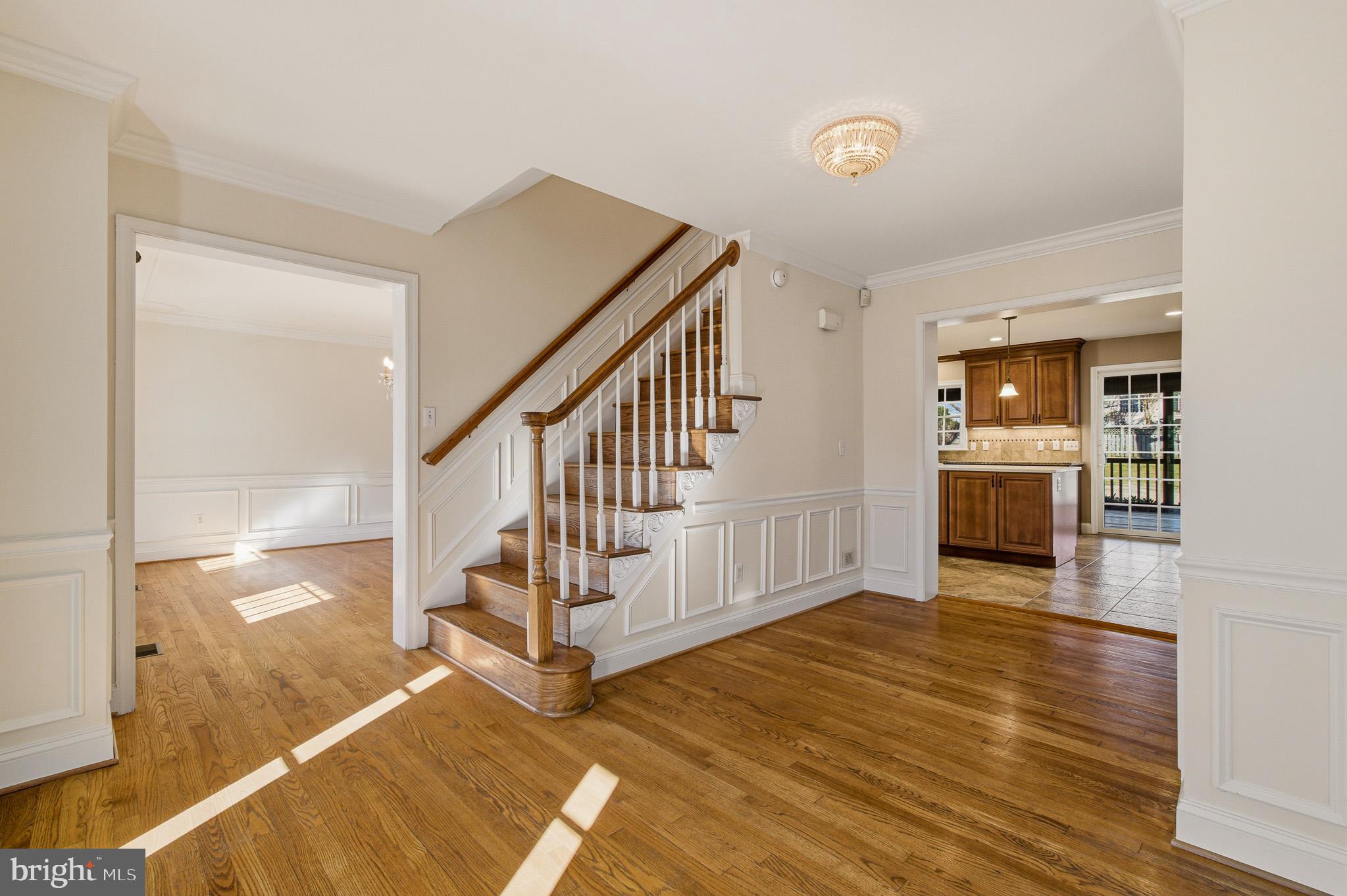 WEST SHORE - Residential