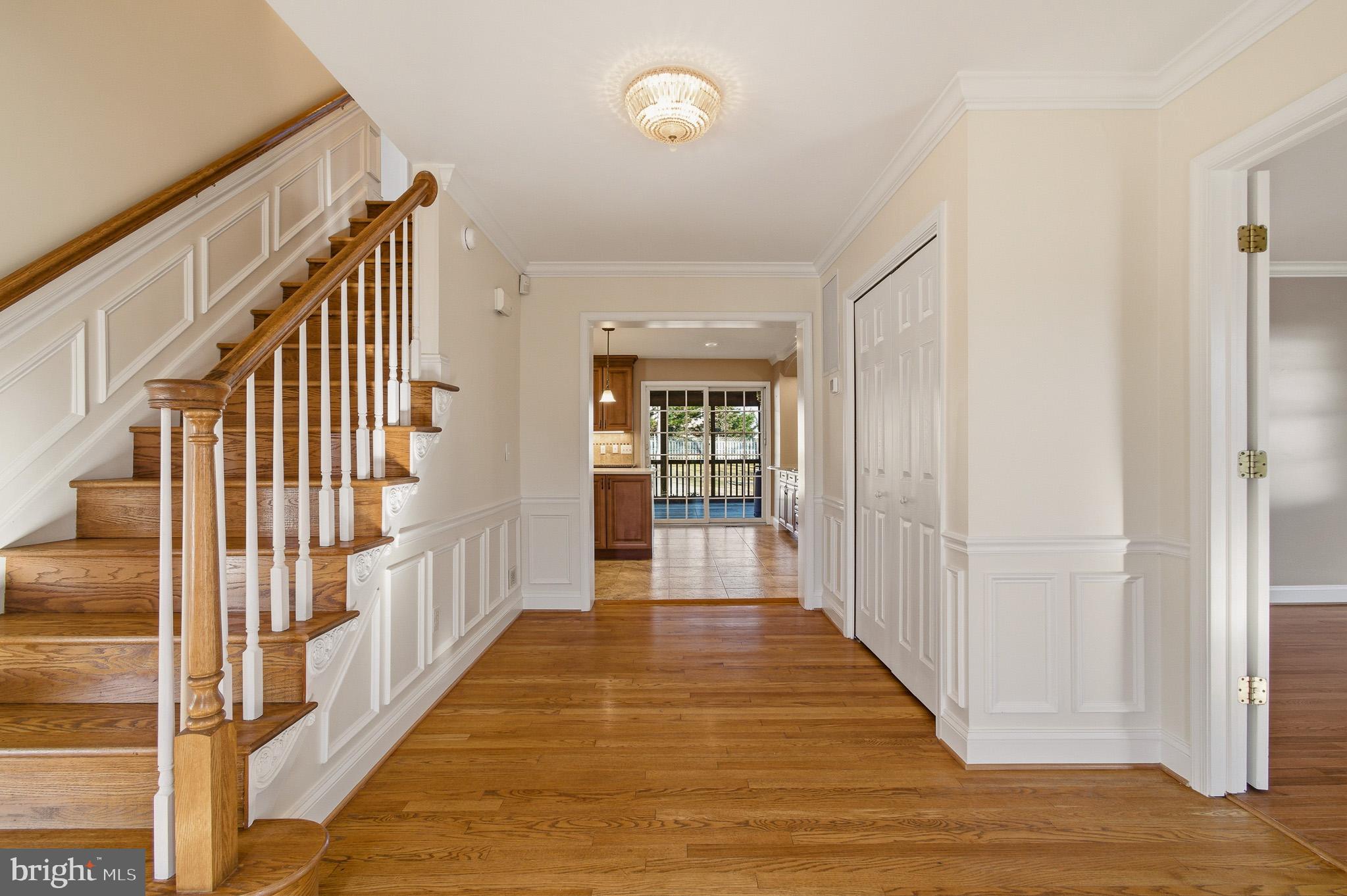 WEST SHORE - Residential