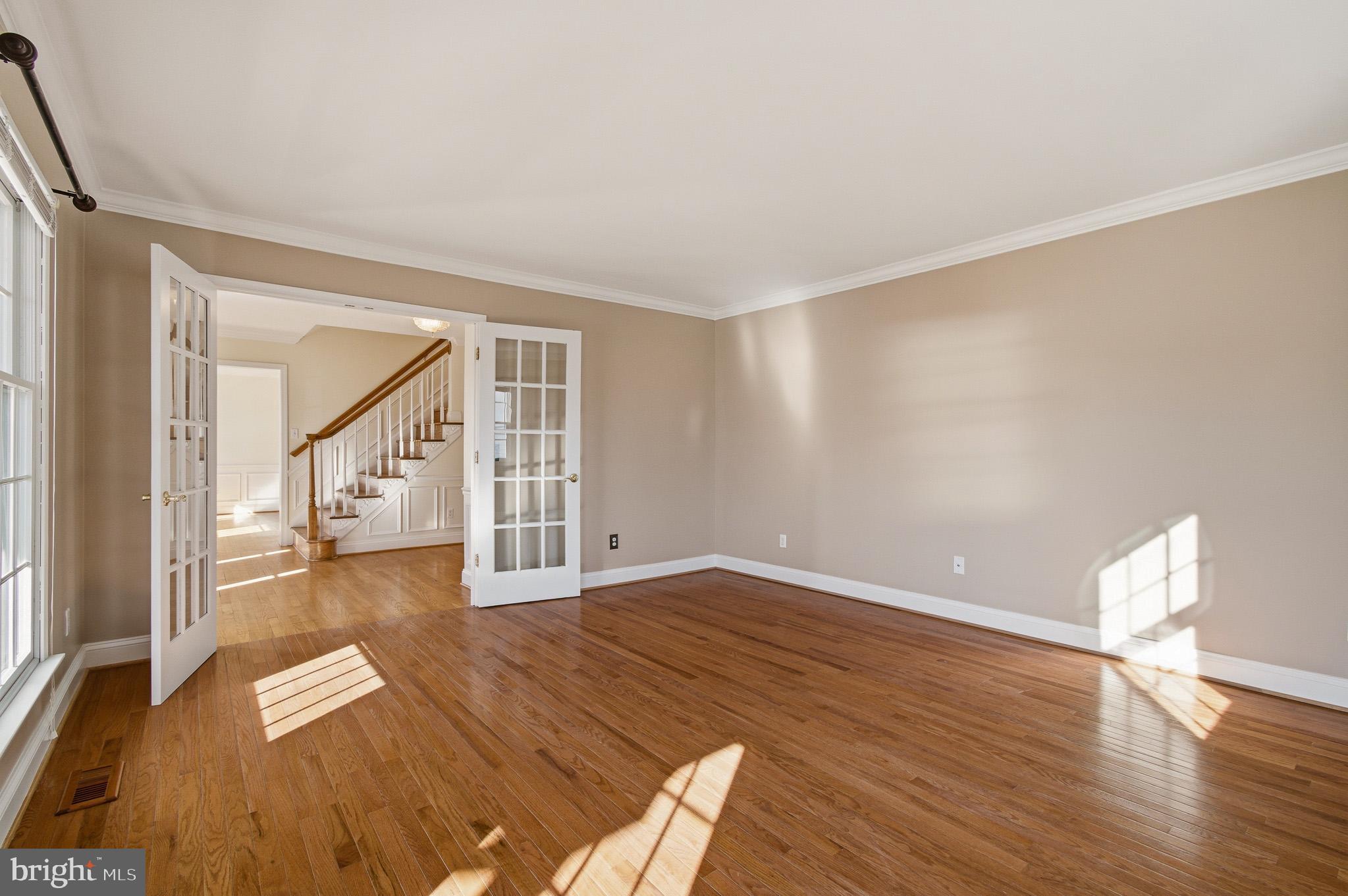 WEST SHORE - Residential