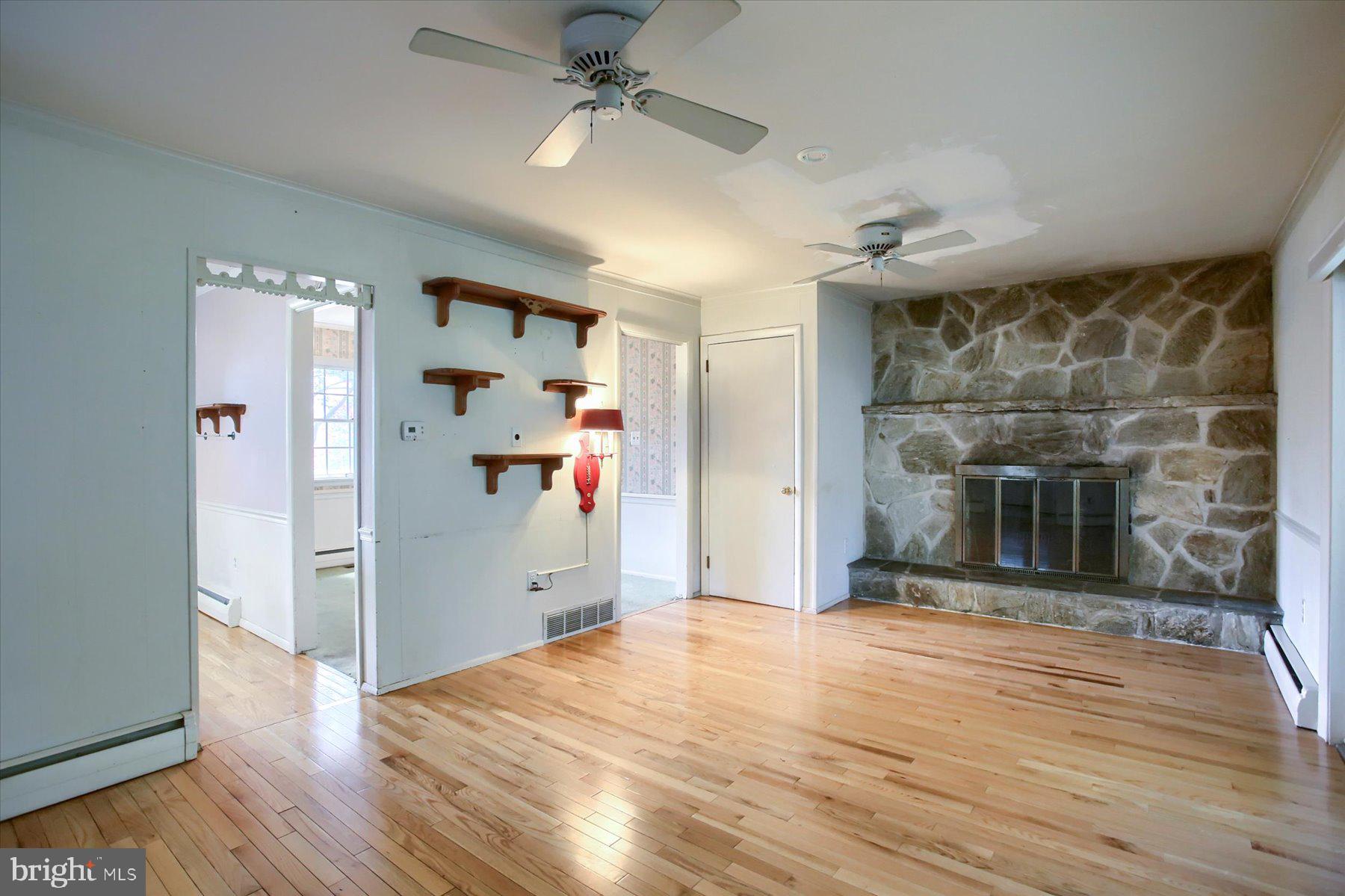 CAMP HILL BOROUGH - Residential