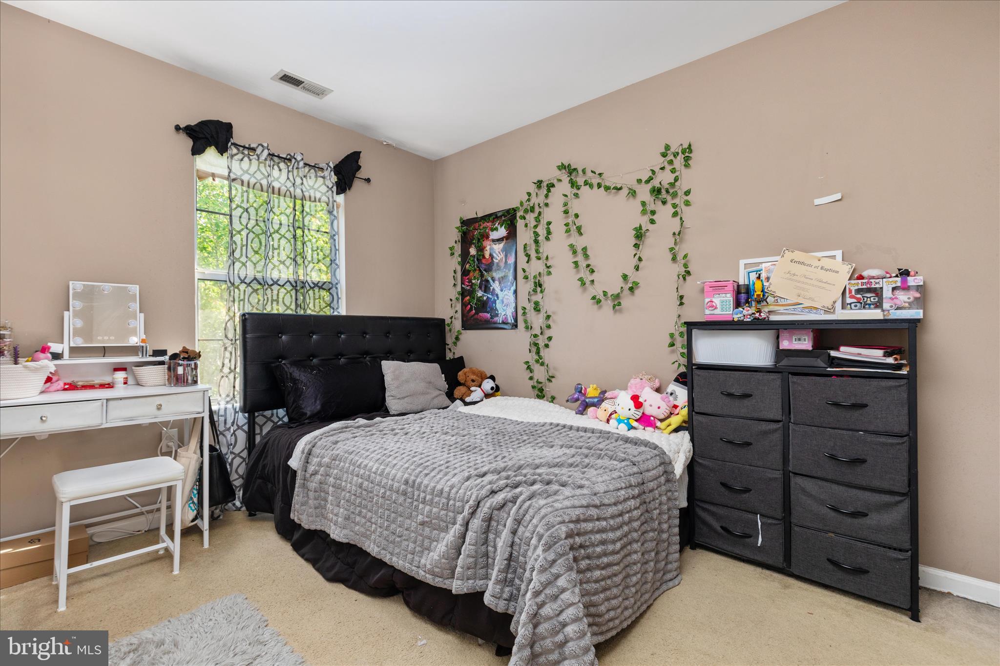 KINGS CREST - Residential