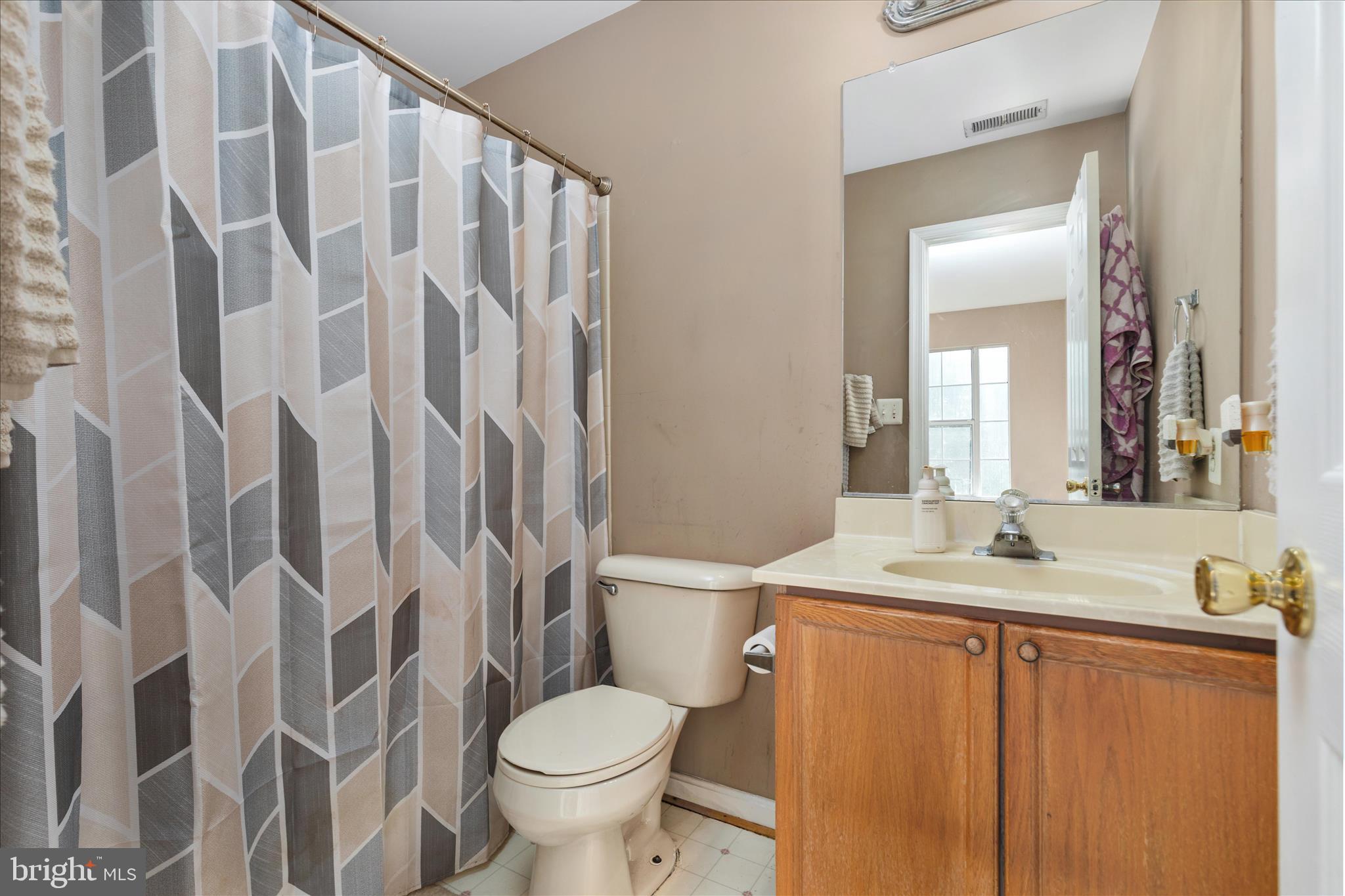 KINGS CREST - Residential