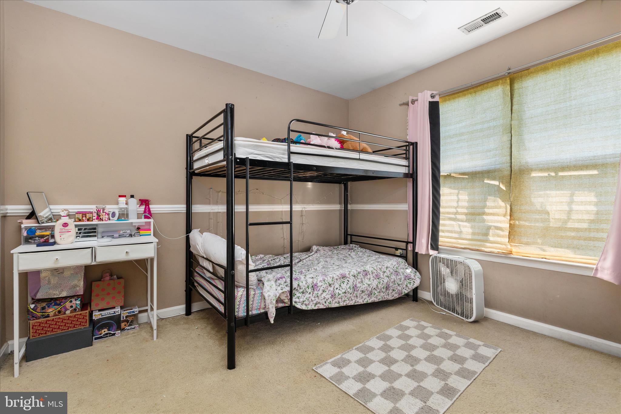 KINGS CREST - Residential