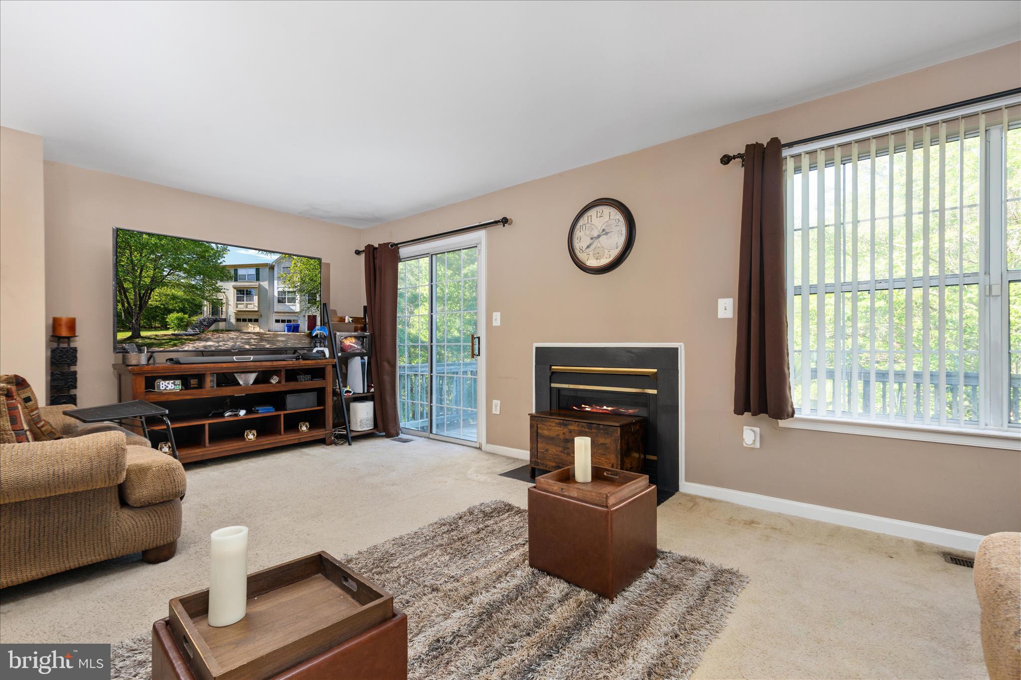 KINGS CREST - Residential
