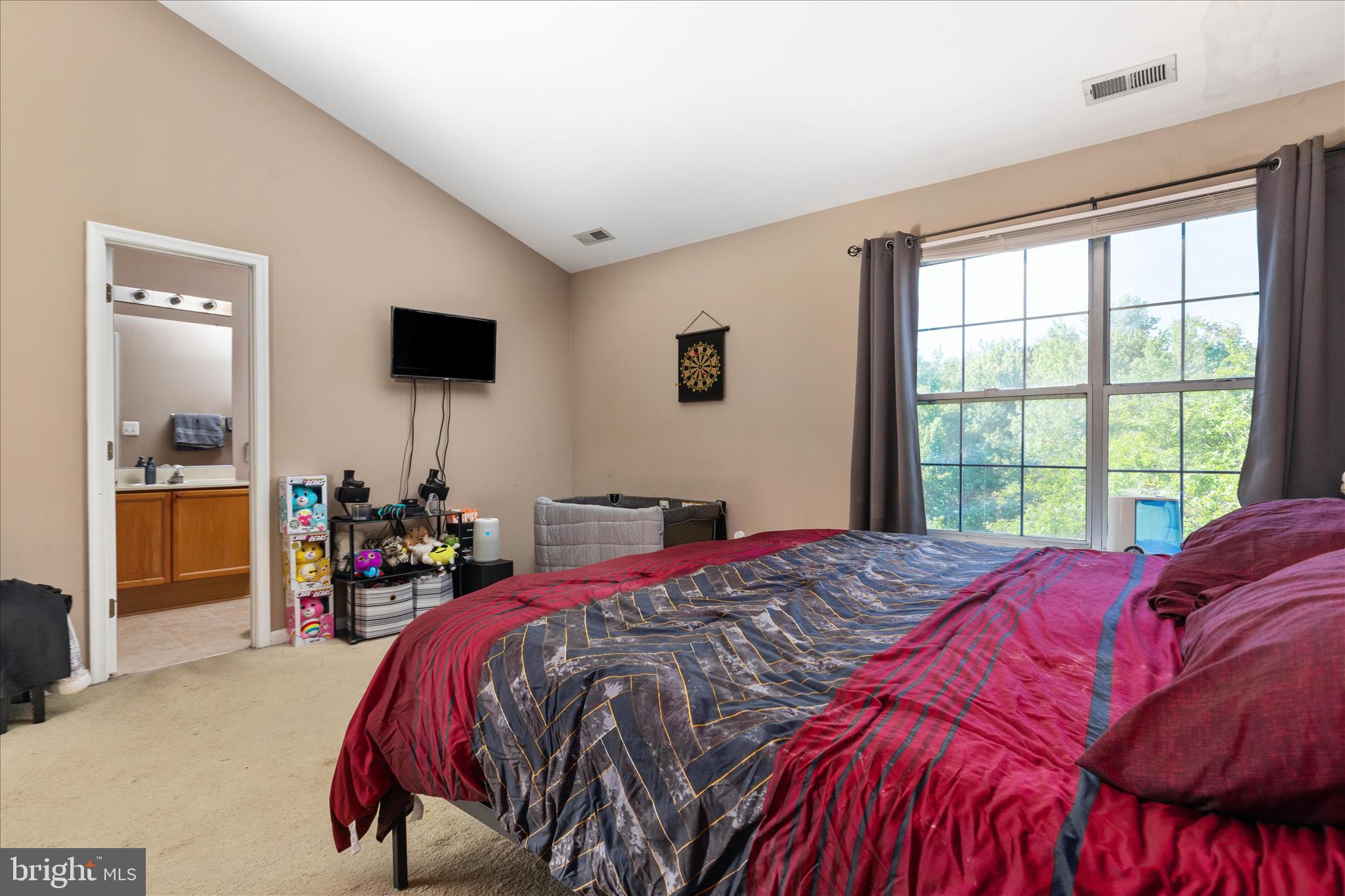 KINGS CREST - Residential
