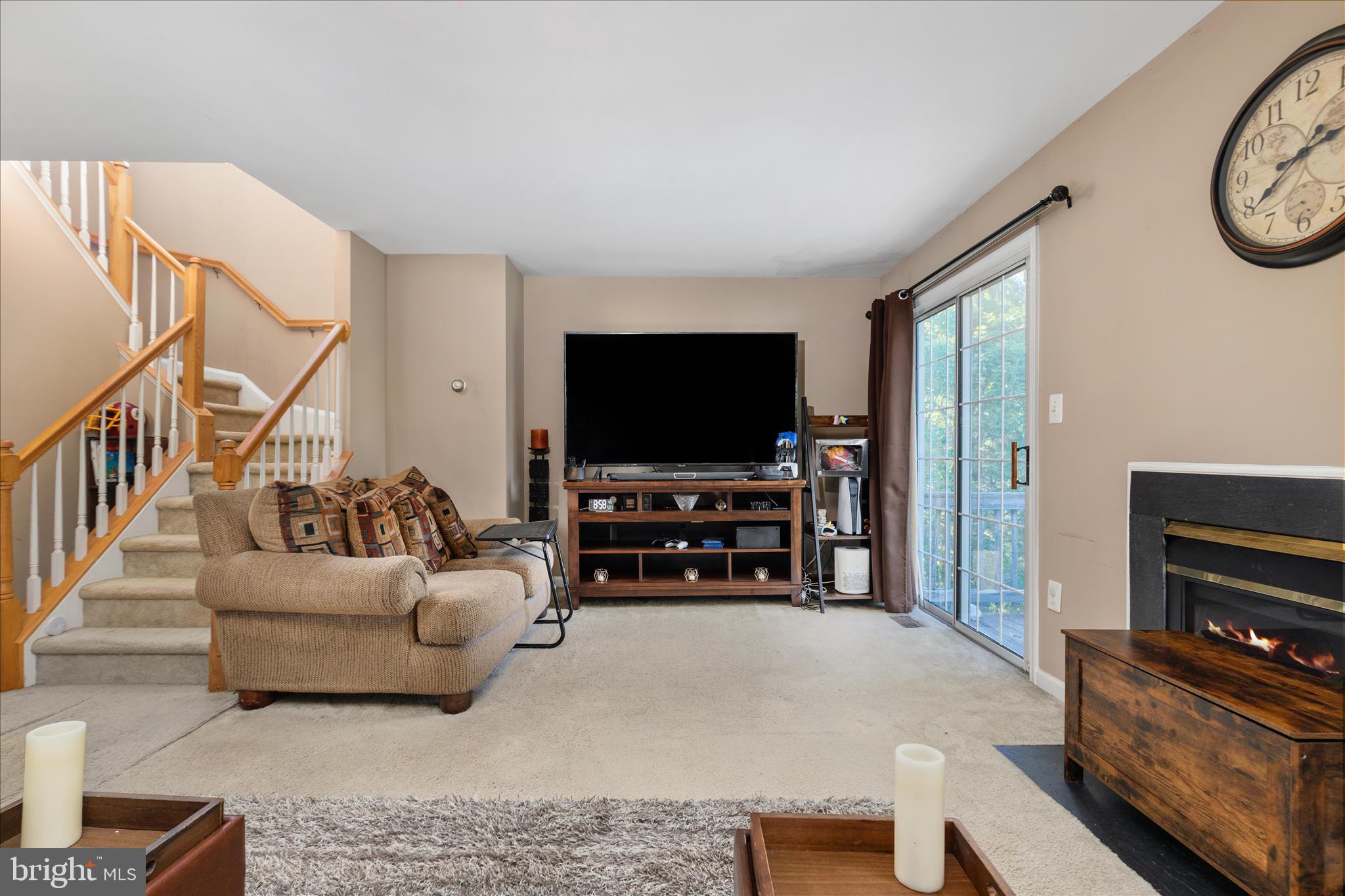 KINGS CREST - Residential