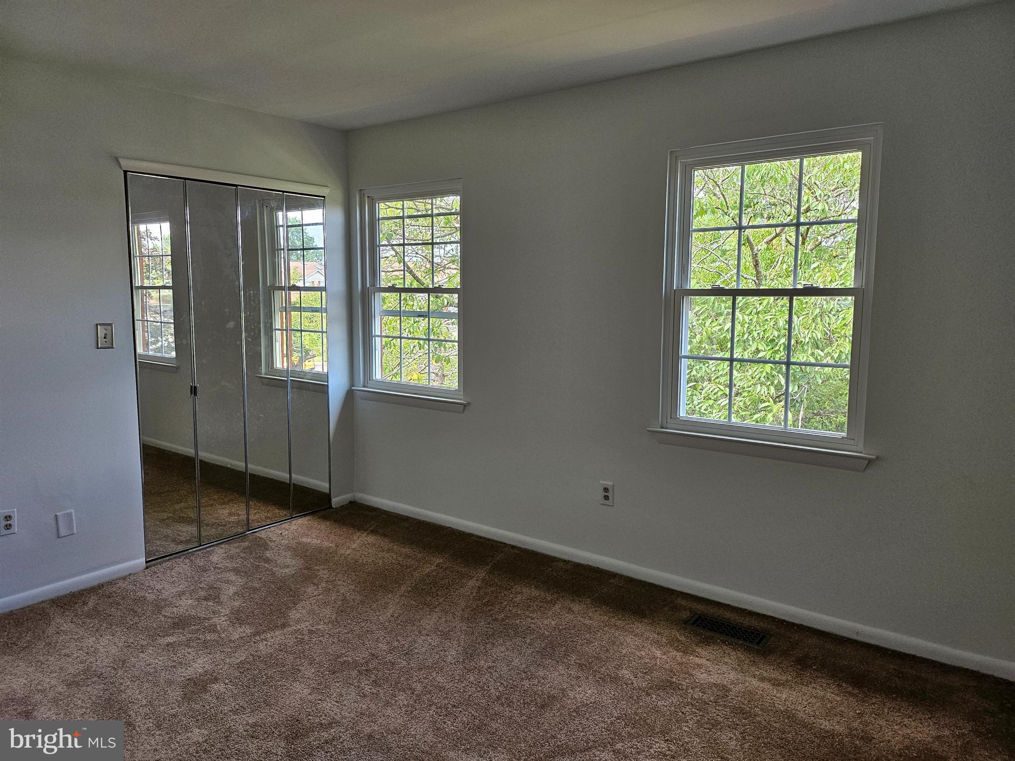 QUAKER GREEN - Residential Lease