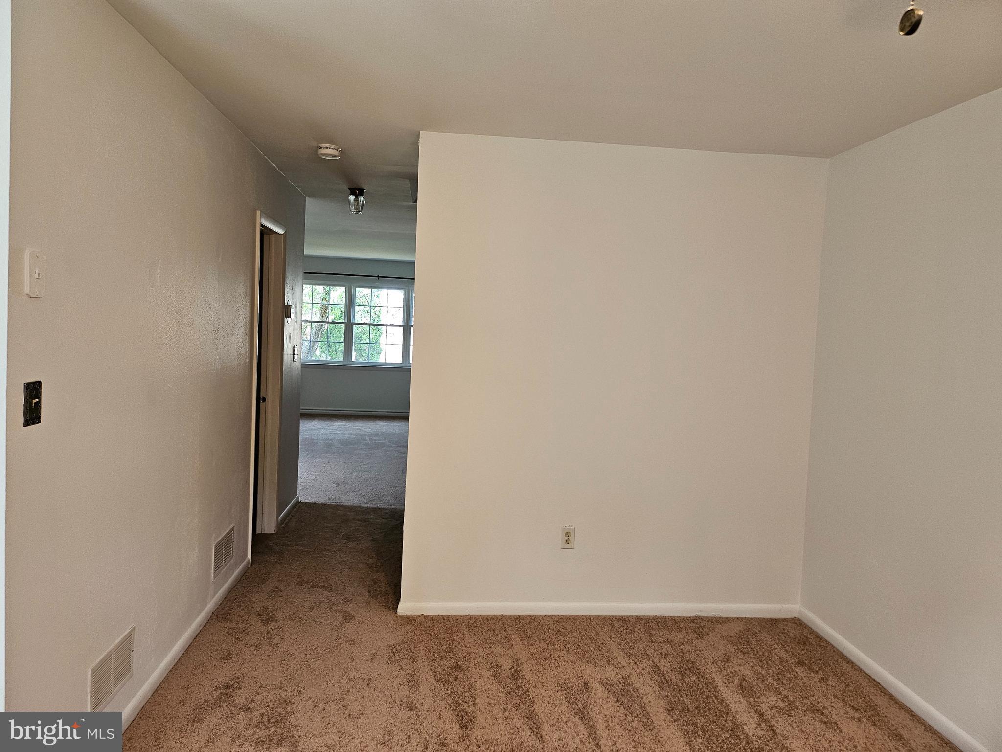 QUAKER GREEN - Residential Lease