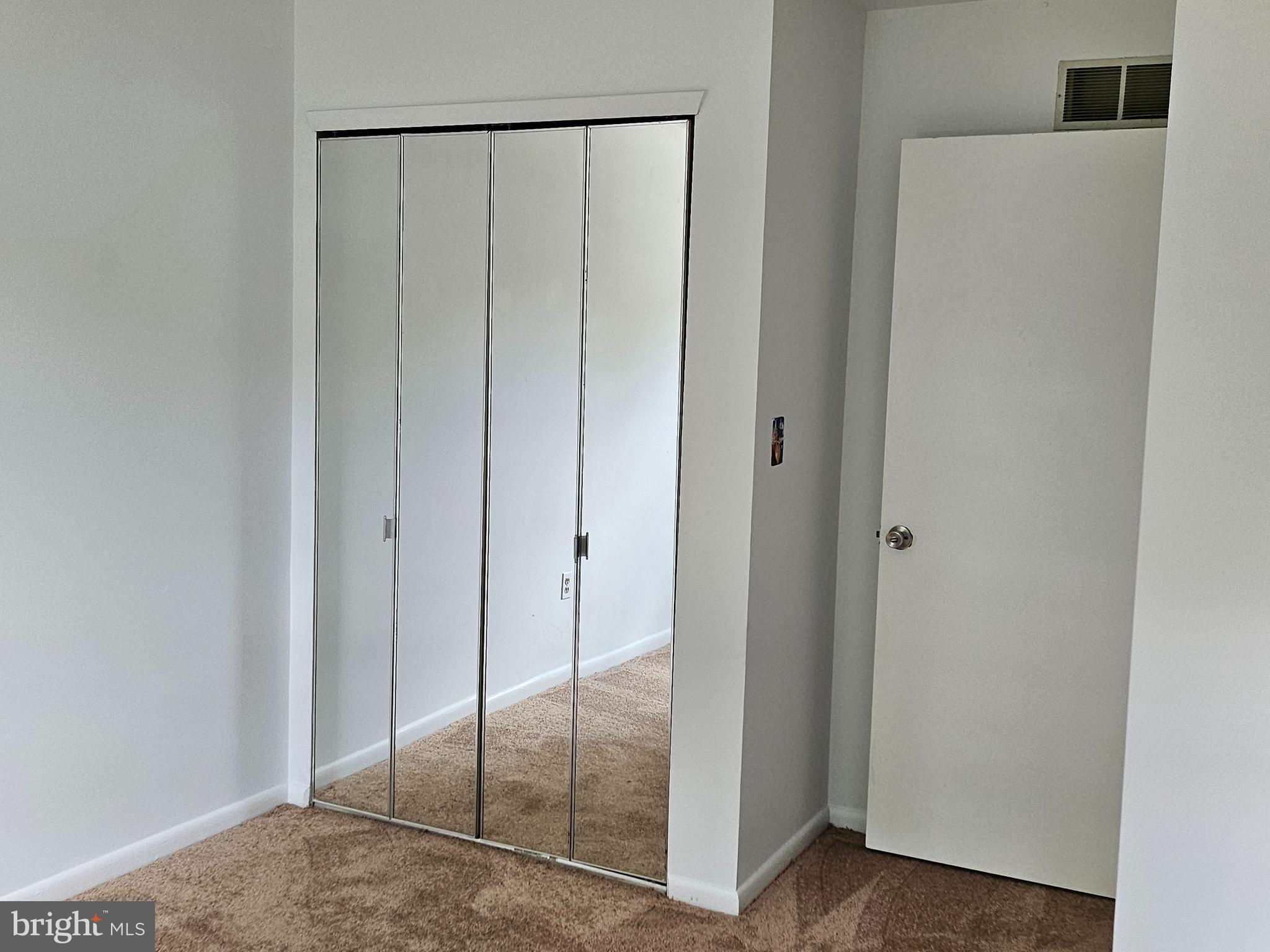 QUAKER GREEN - Residential Lease