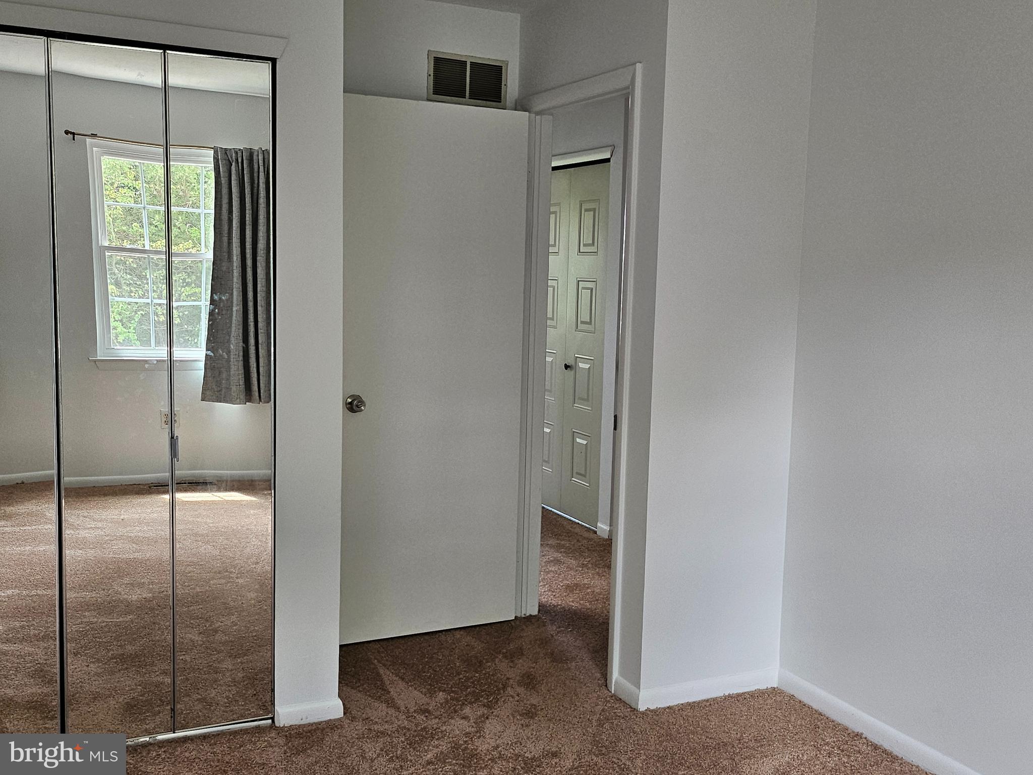 QUAKER GREEN - Residential Lease