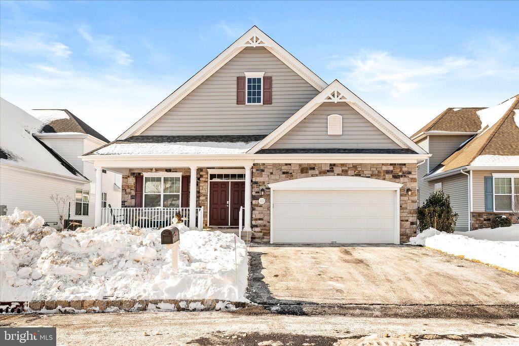 Photo of 43 Kline Road, HILLSBOROUGH, NJ 08844 (MLS # NJSO2005200)