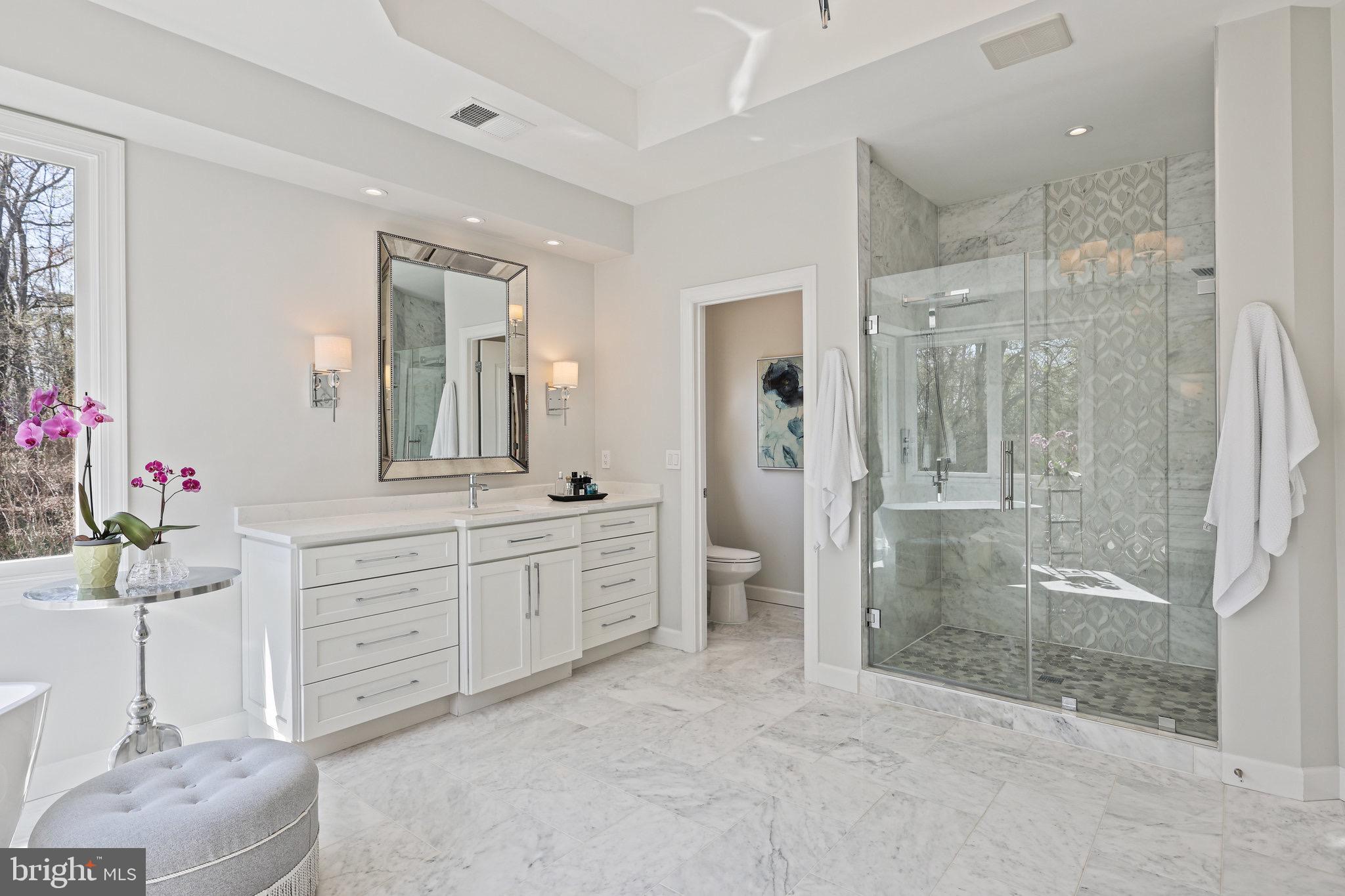 OAKTON - Residential